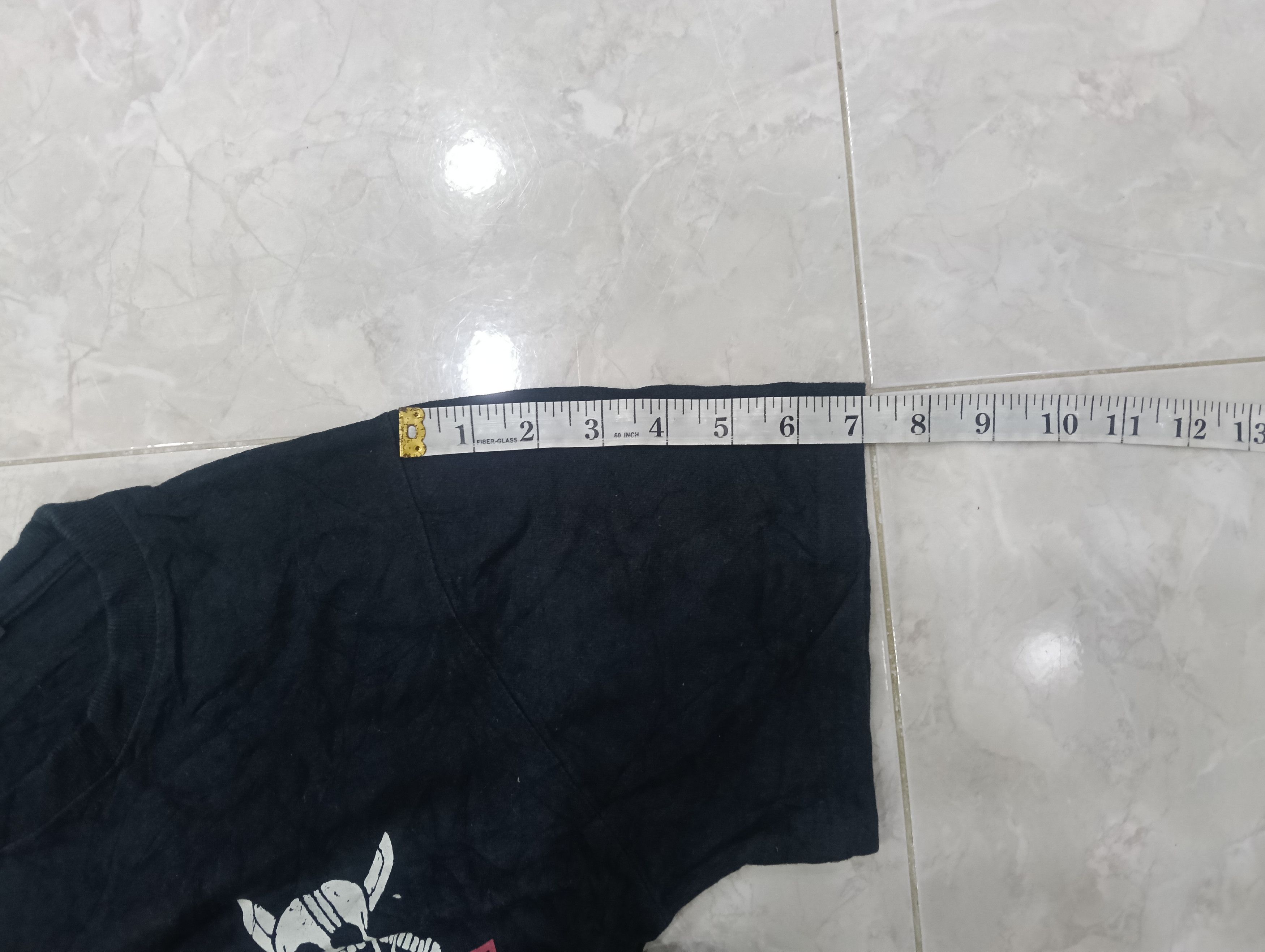 One Piece Vintage One Piece Japan Anime Size US M / EU 48-50 / 2 - 12 Thumbnail