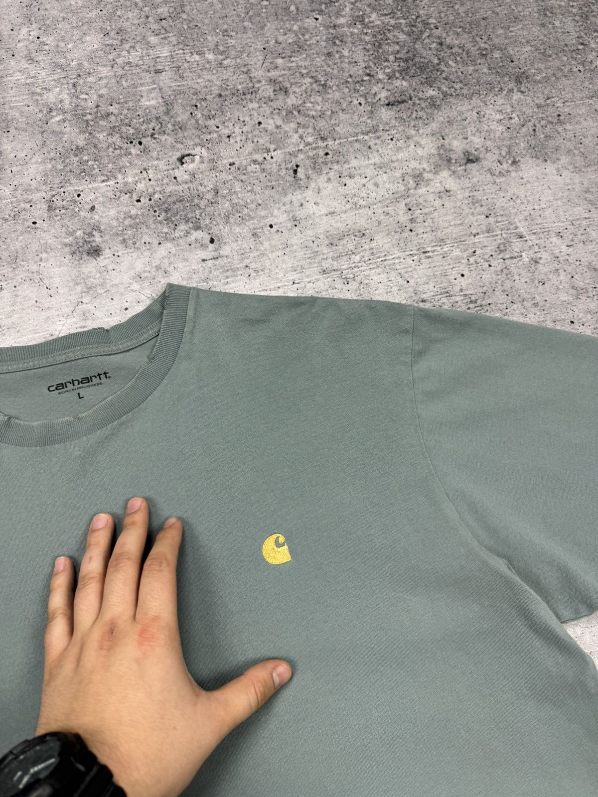 Carhartt × Carhartt Wip × Designer Vintage Y2K Style Carhartt WIP S/S Chase Logo T-Shirt Tee Size US L / EU 52-54 / 3 - 7 Thumbnail