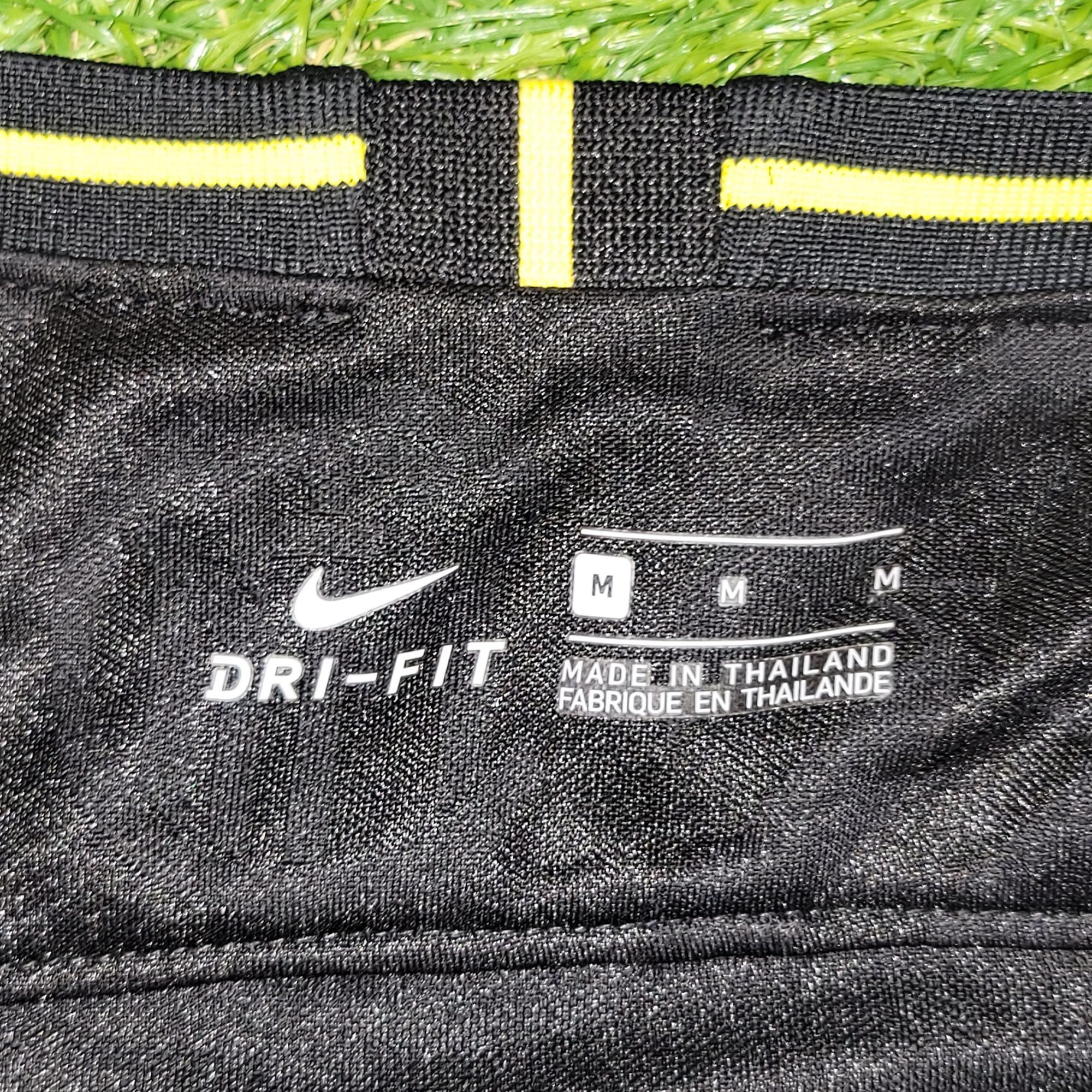 Nike Martinez Inter Milan 2019 2020 UEFA Third Soccer Jersey M Size US M / EU 48-50 / 2 - 7 Thumbnail