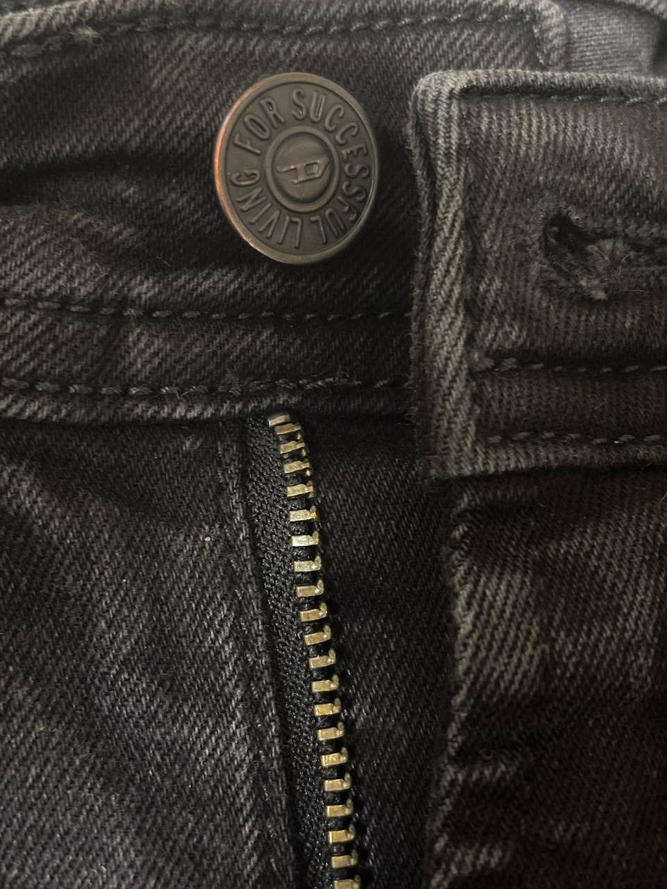 Diesel Diesel women's jeans, size W14 – classic black denim Size 36" / US 14 / IT 50 - 11 Thumbnail