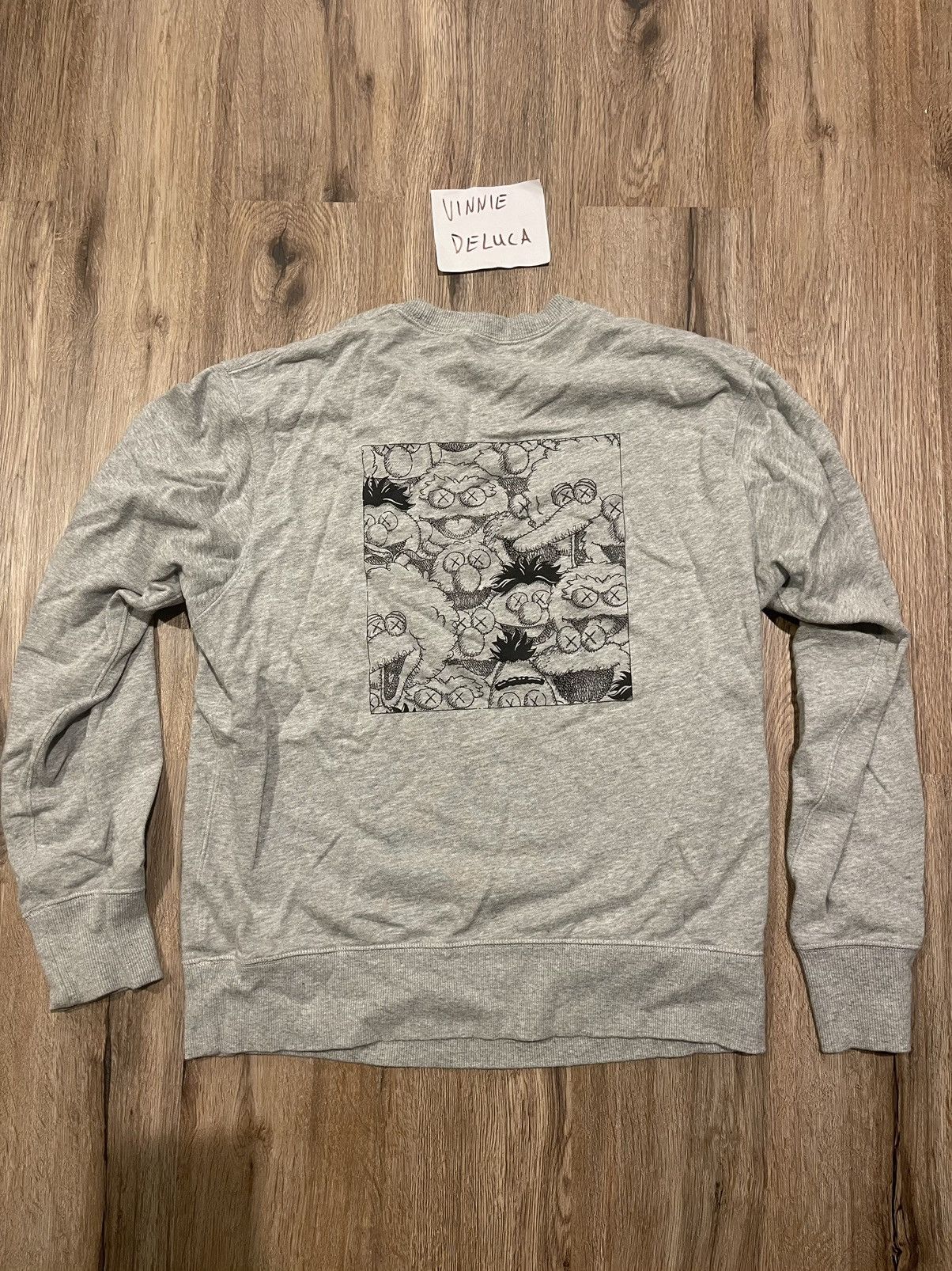 Kaws × Uniqlo Kaws X Uniqlo x Sesame Street XX Sweatshirt Size US S / EU 44-46 / 1 - 2 Thumbnail