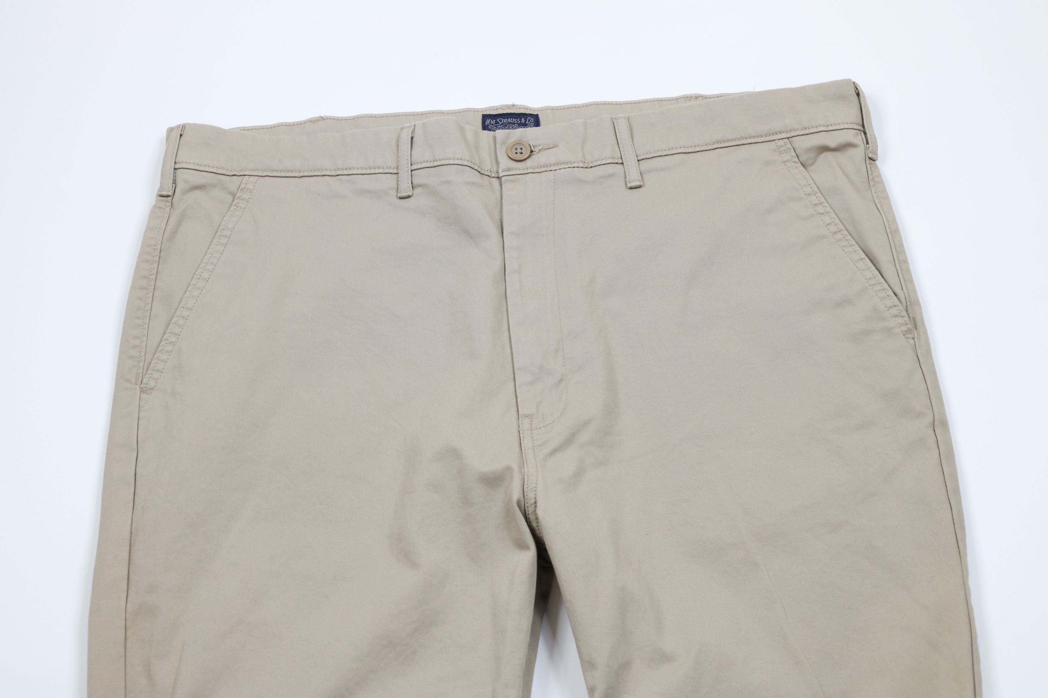 Levi's × Vintage Vintage Y2K Levis Relaxed Wide Leg Chino Pants Beige Size US 40 / EU 56 - 2 Thumbnail