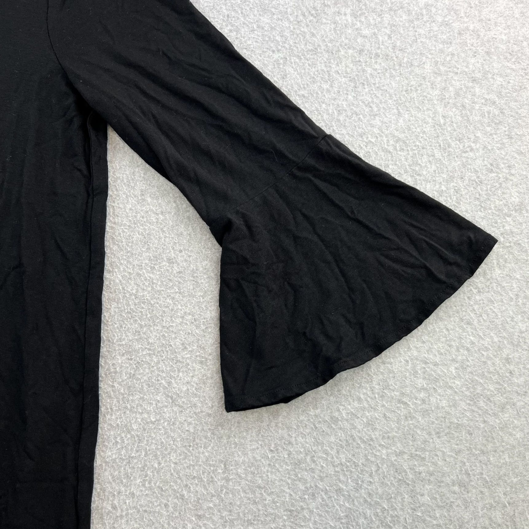 Lilly Pulitzer Lilly Pulitzer Dress Womens Small Black Bell Sleeve Shift Pullover Solid Classic Size S / US 4 / IT 40 - 7 Thumbnail