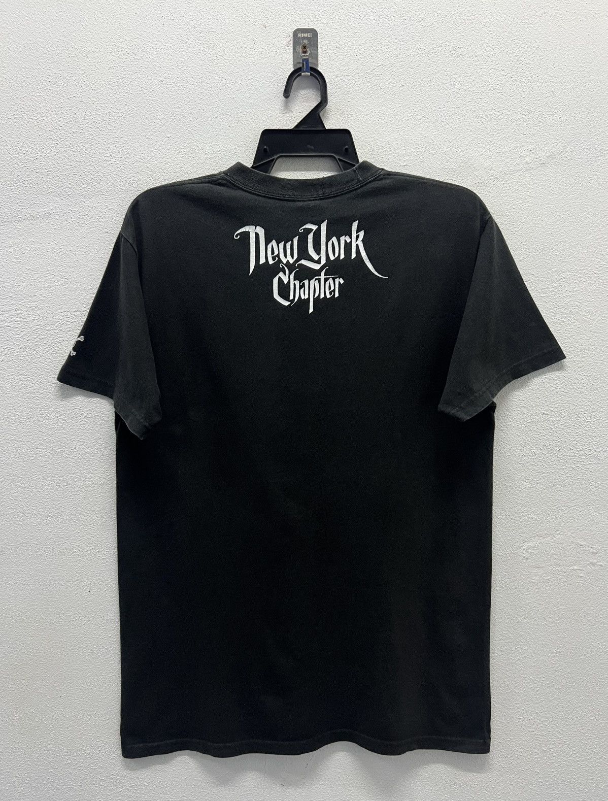 Stussy × Vintage VINTAGE STUSSY OLD SKULL TRIBE NEW YORK CHAPTER SHIRT Size US M / EU 48-50 / 2 - 2 Thumbnail
