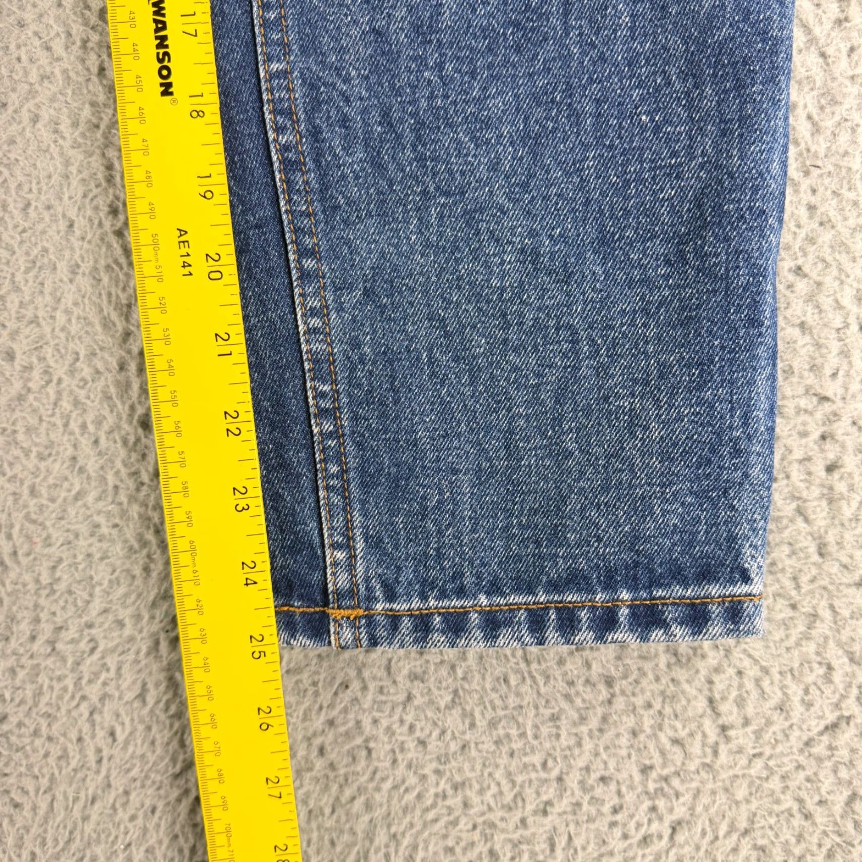 I Love Ugly I Love Ugly Hi Stranger Jeans Mens Small Blue Denim Cropped 5-Pocket 100% Cotton Jeans Regular Small Blue 90s City College Denim Cropped Mens Size US 29 - 7 Thumbnail