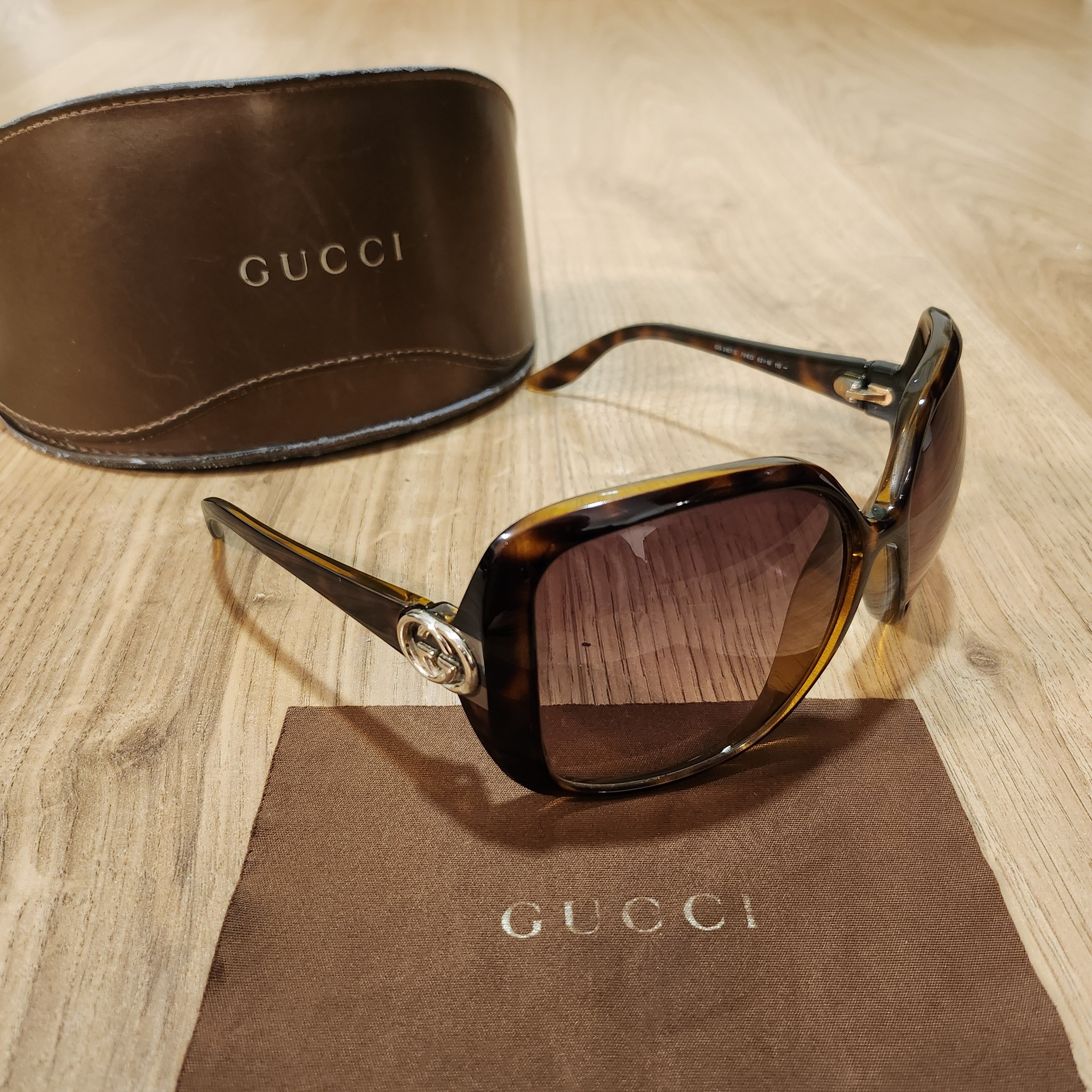 Gucci 3167/s logo sunglasses