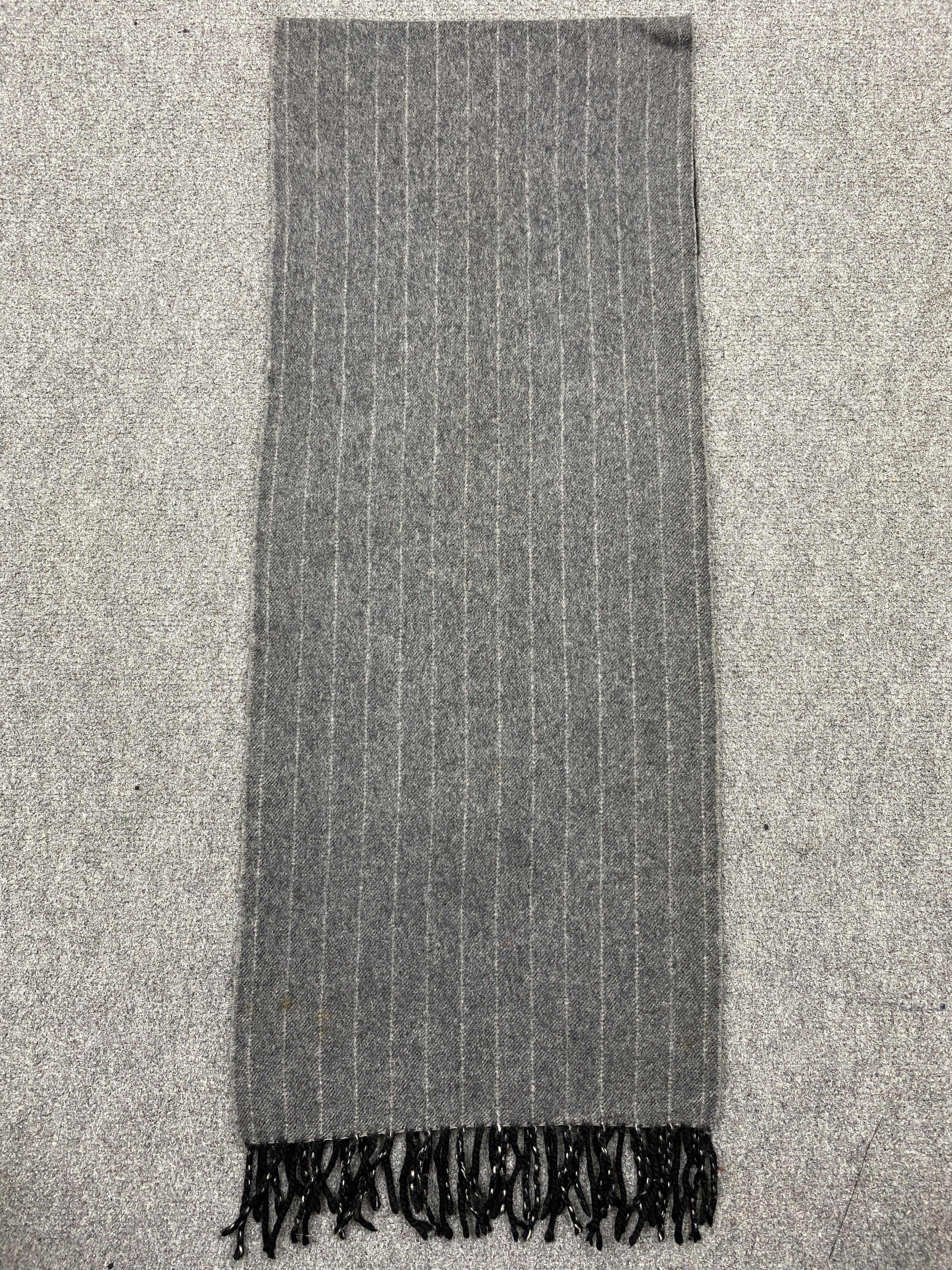 Begg x Co Begg & Co. X United Arrows Cashmere Scarf Muffler SC0125 Size ONE SIZE - 7 Thumbnail