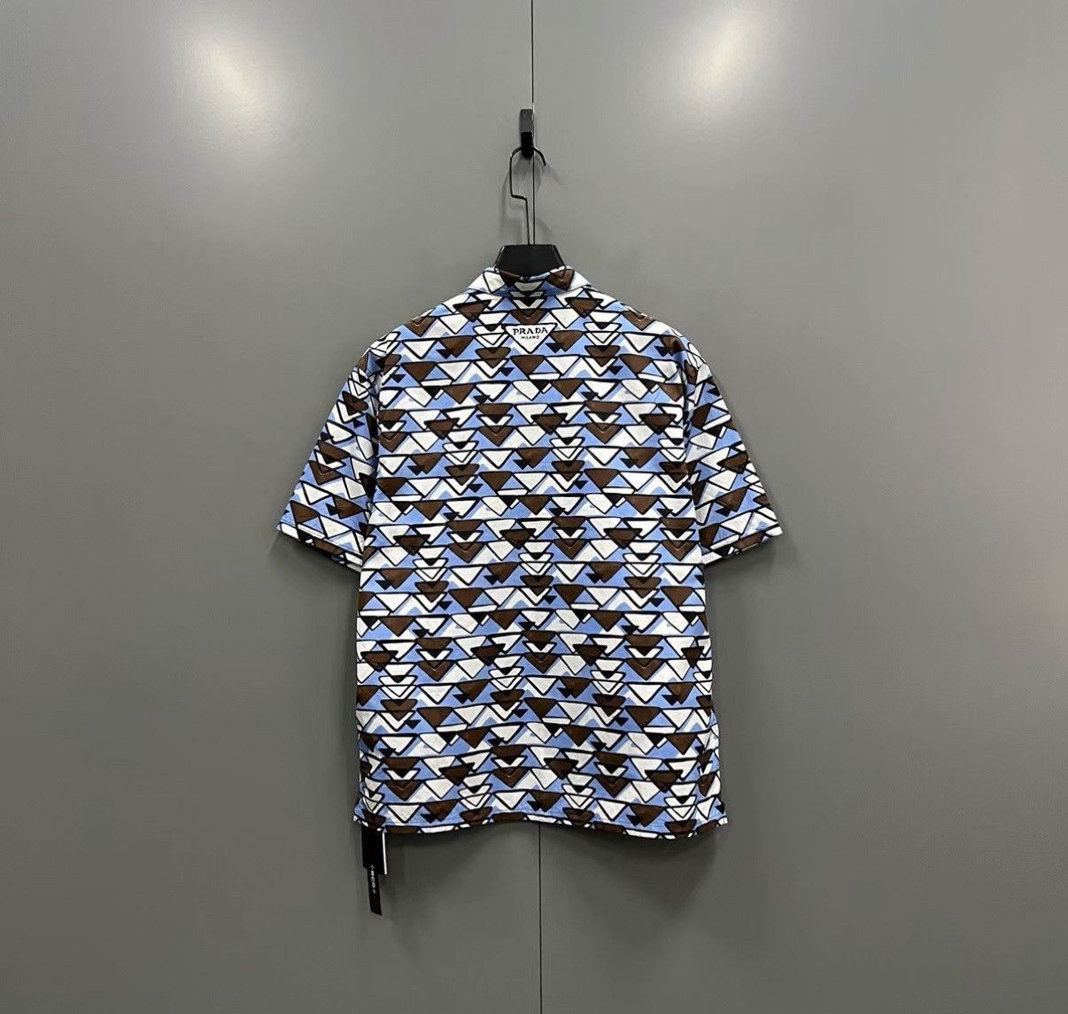 Prada Geometric Pattern Short Sleeve Button-Up Shirt Size US L / EU 52-54 / 3 - 2 Thumbnail