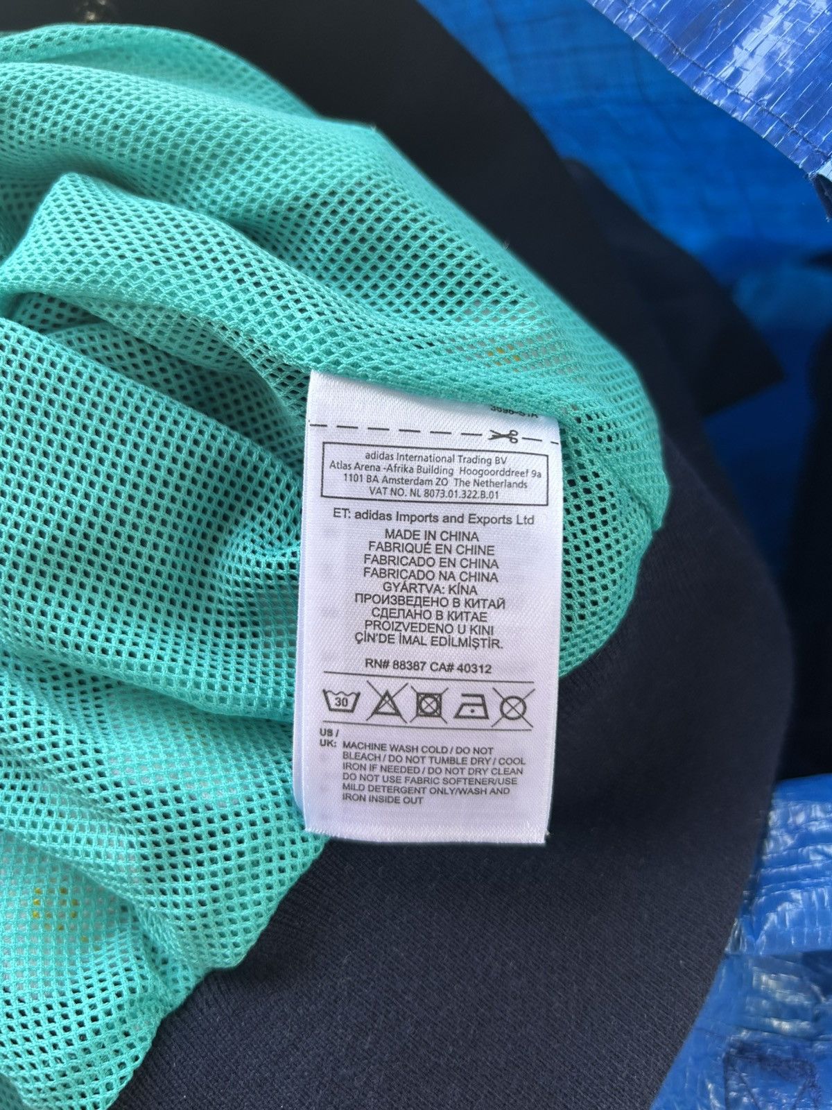 Human Made Adidas x Pharrell Williams Flowers 528Hz Buttom Track Jacket Size US M / EU 48-50 / 2 - 13 Thumbnail