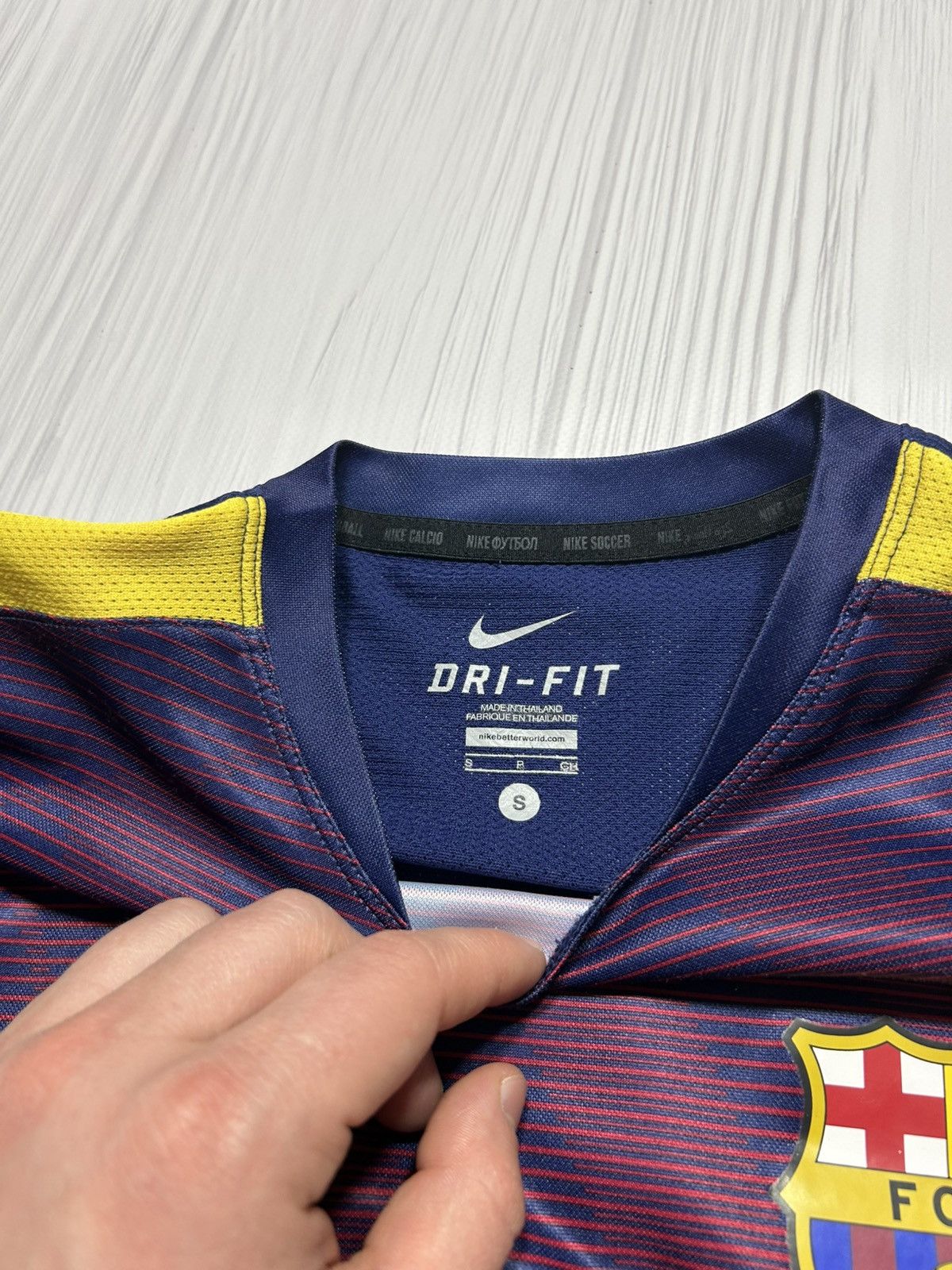 Nike Barcelona Nike Football Shirt Soccer Jersey Size S Size US S / EU 44-46 / 1 - 18 Thumbnail
