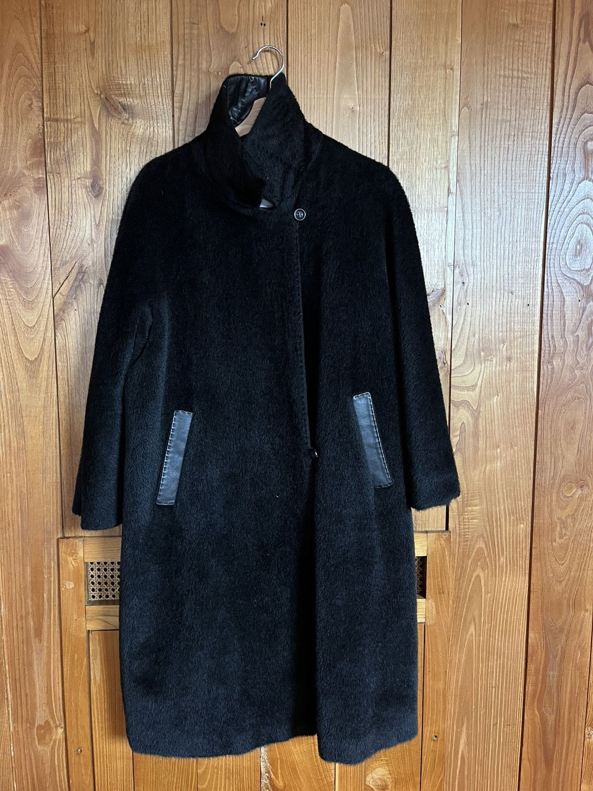 Max Mara Max Mara alpaca and leather details coat Size M / US 6-8 / IT 42-44 - 11 Thumbnail