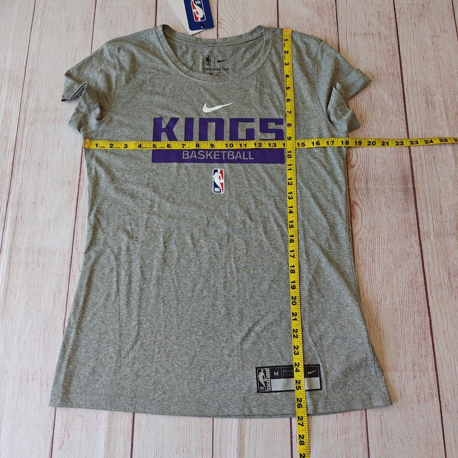 NBA NBA Sacramento Kings Basketball Nike Dri-Fit Tee sz M NWT Size M / US 6-8 / IT 42-44 - 6 Thumbnail