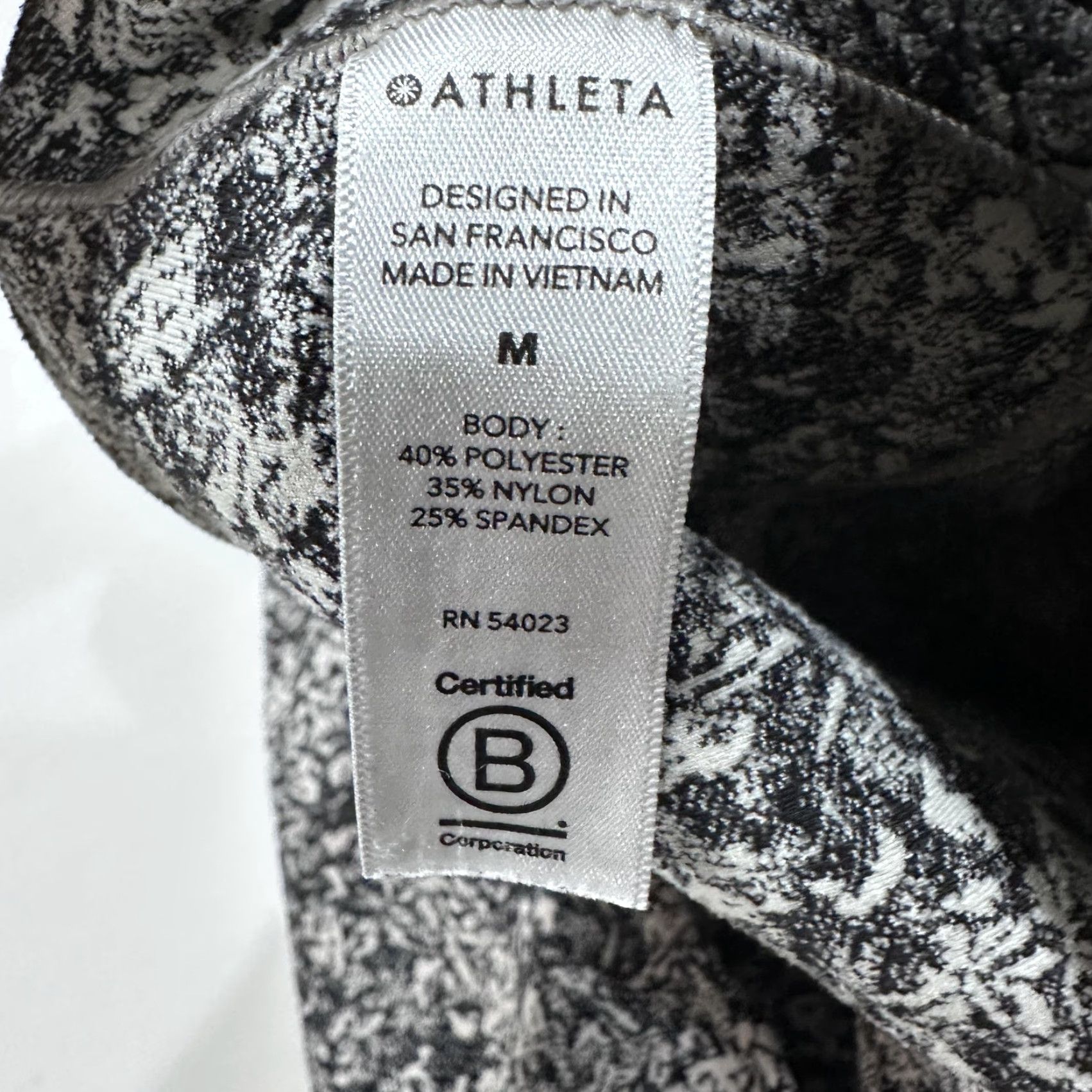 Athleta Athleta Leggings M Gray White Salutation 7/8 Cropped Pockets Slim Knit Jersey Fiber Activewear Womens Size 32" / US 10 / IT 46 - 4 Thumbnail