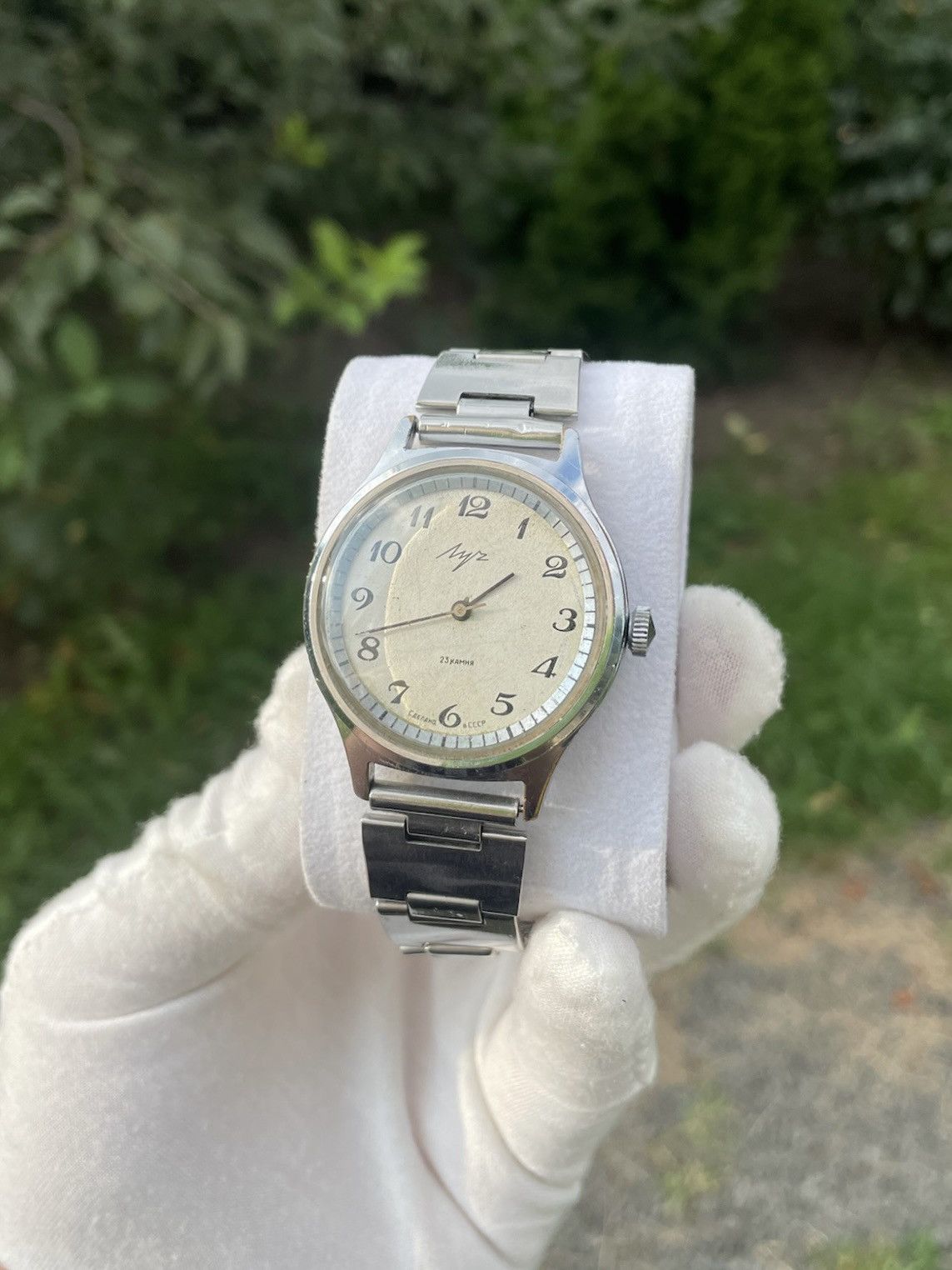 Vintage Vintage Watch Luch Mechanical Wristwatch 1980s Size ONE SIZE - 2 Thumbnail