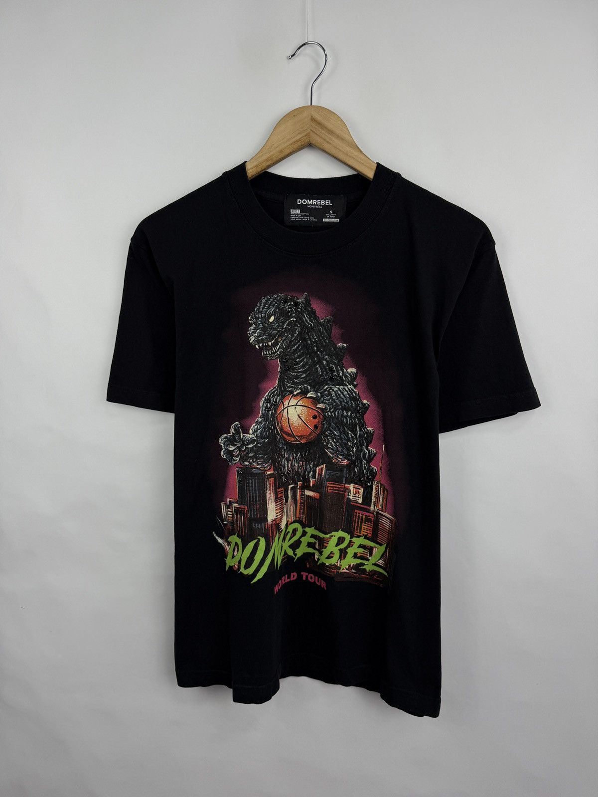 DOMREBEL 🇨🇦 DOMREBEL Godzilla Basketball World Tour T-Shirt Made USA Size US S / EU 44-46 / 1 - 4 Thumbnail