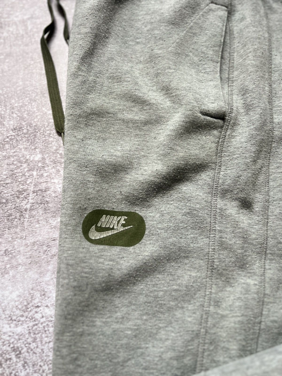 Nike Y2K Baggy Nike Sweatpants, tony hawk shorts, sims trunks Size 38 - 5 Thumbnail