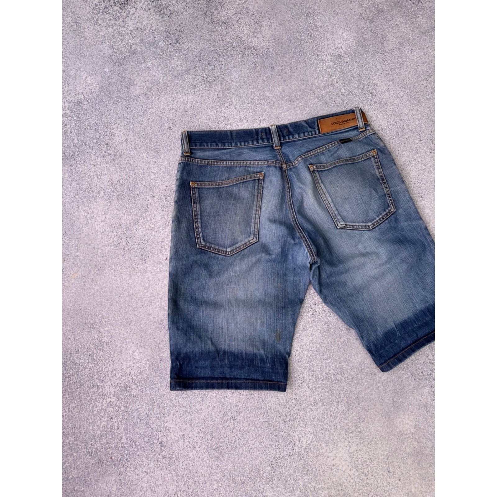 Dolce & Gabbana VTG Dolce&Gabbana Dirty Denim Shorts Size US 30 / EU 46 - 2 Thumbnail
