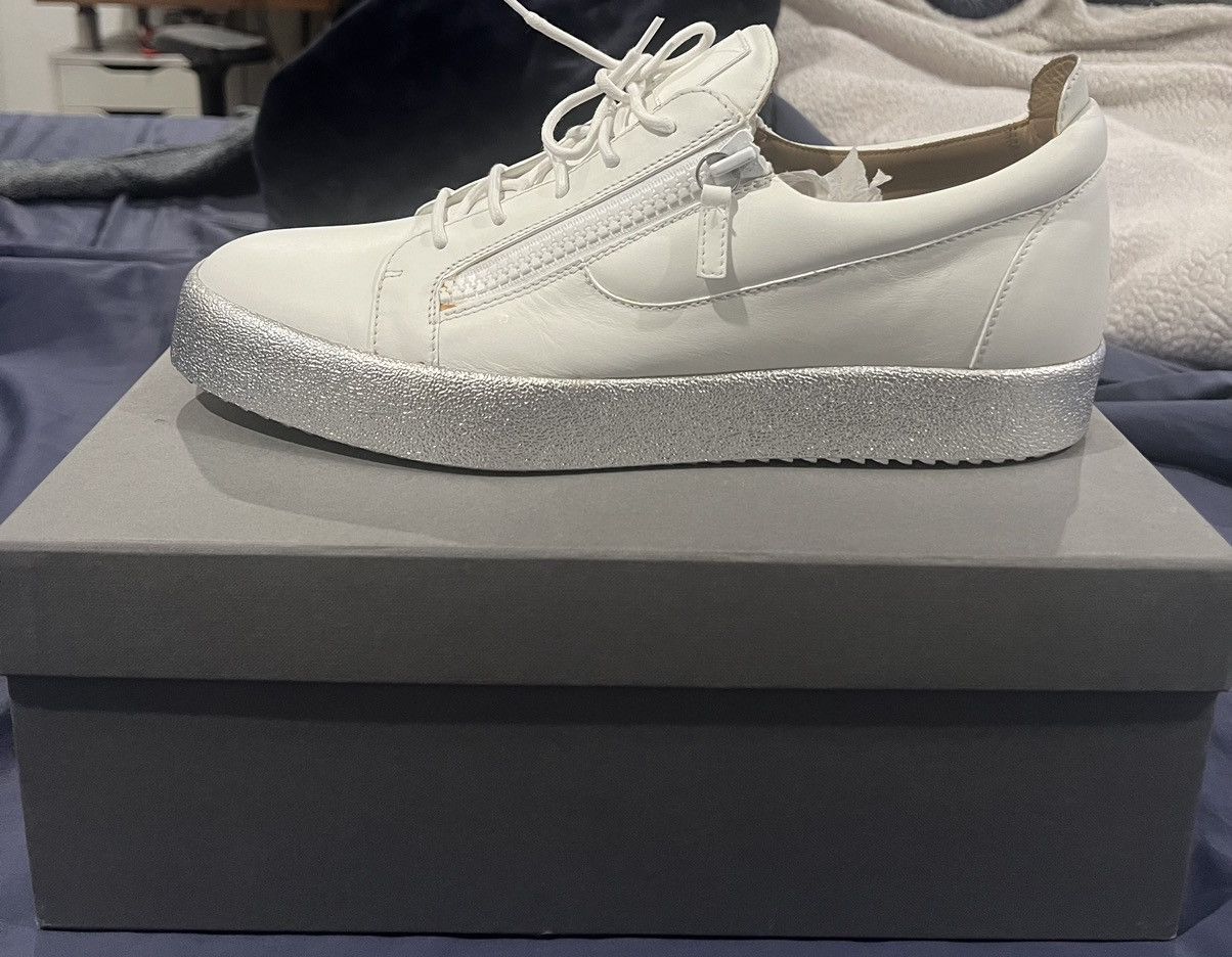 Giuseppe Zanotti Giuseppe Zanotti Mens Sneakers - White Leather/Silver Size US 15 / EU 48 - 9 Thumbnail