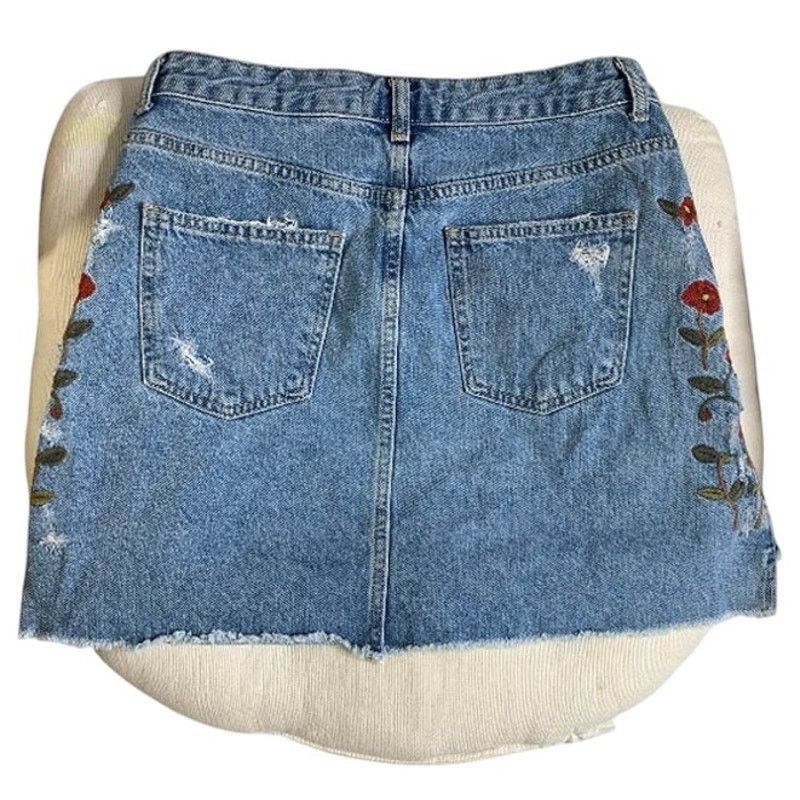 Zara Zara Basic Z1975 Blue Denim Mini Skirt Women's Small Cut Off Size 30" / US 8 / IT 44 - 4 Thumbnail