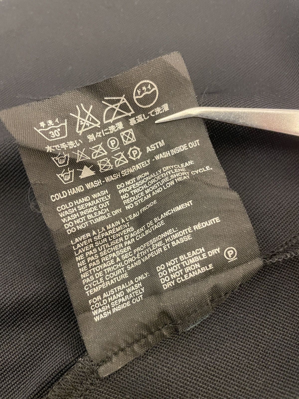 Prada Prada zip up jersey top Size L / US 10 / IT 46 - 5 Thumbnail