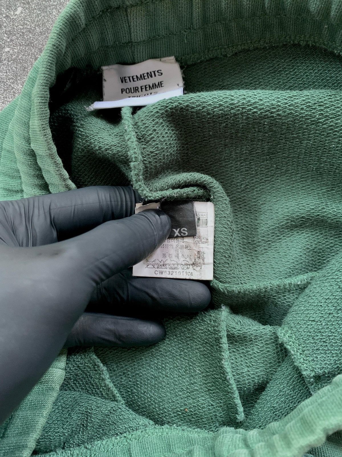 Vetements FREE TAX! Reconstruced Champion Sweatpants by Demna Gsavalia Size US 29 - 11 Thumbnail