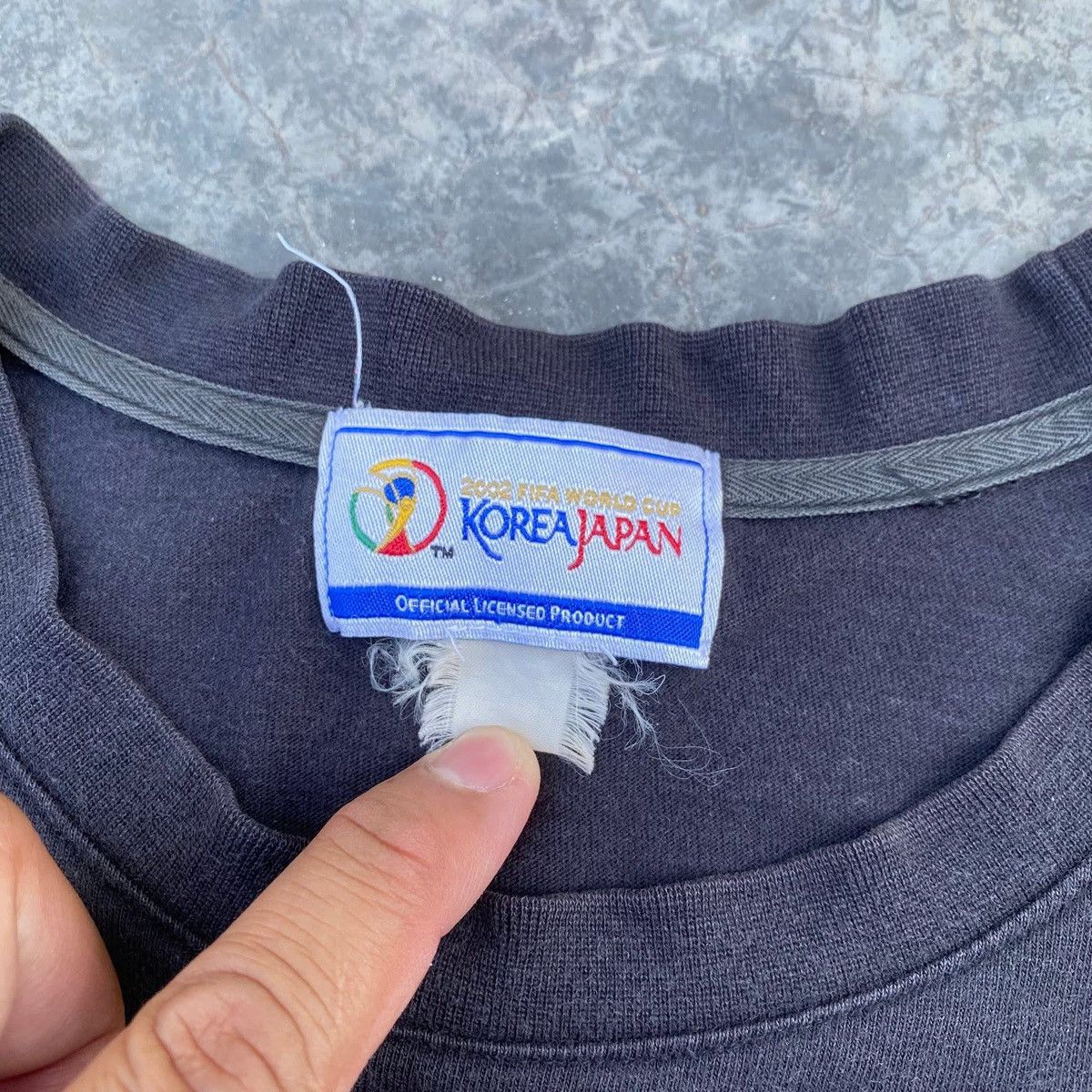 Vintage RARE ‼️ 2002 FIFA World Cup Size US M / EU 48-50 / 2 - 3 Thumbnail