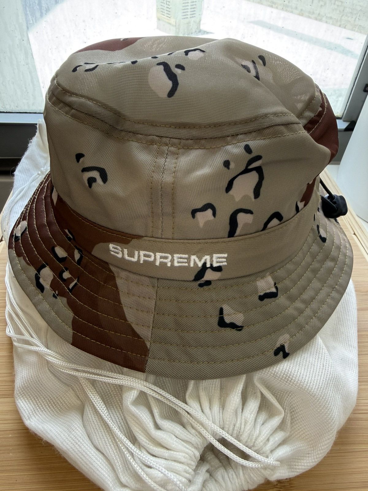 Levi's × Supreme Supreme Levi’s Nylon Camp Bucket Hat Size ONE SIZE - 1 Thumbnail