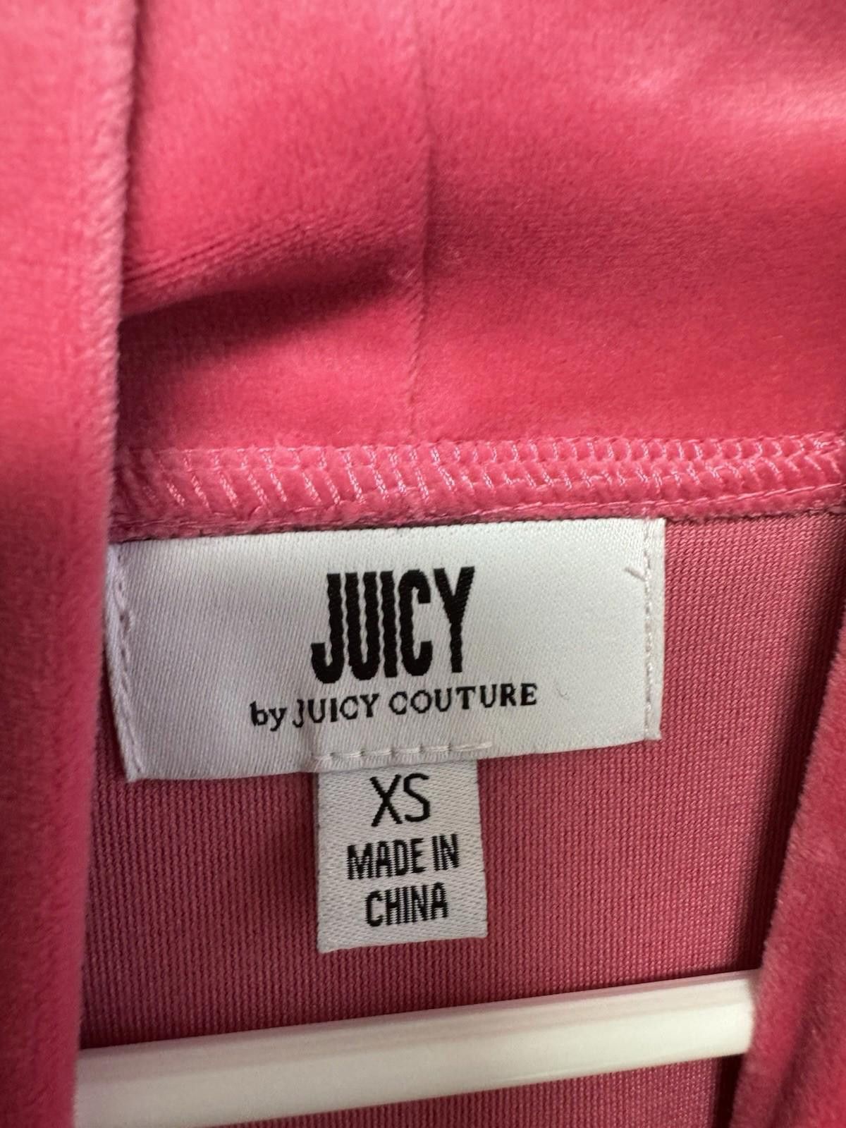 Juicy Couture Jeans Brand New Juicy Couture Velour Pullover Hoodie Size XS Size XS / US 0-2 / IT 36-38 - 8 Thumbnail