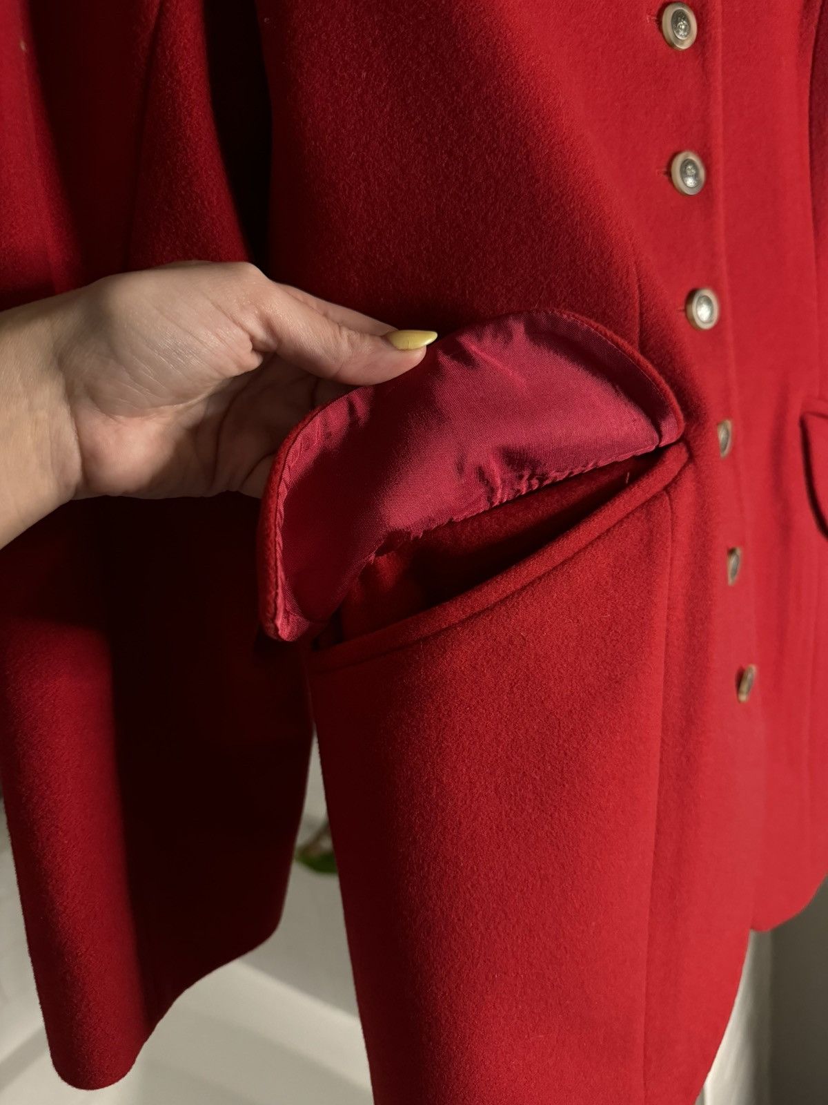 Vintage Red Blazer with Black Collar Size L / US 10 / IT 46 - 4 Thumbnail