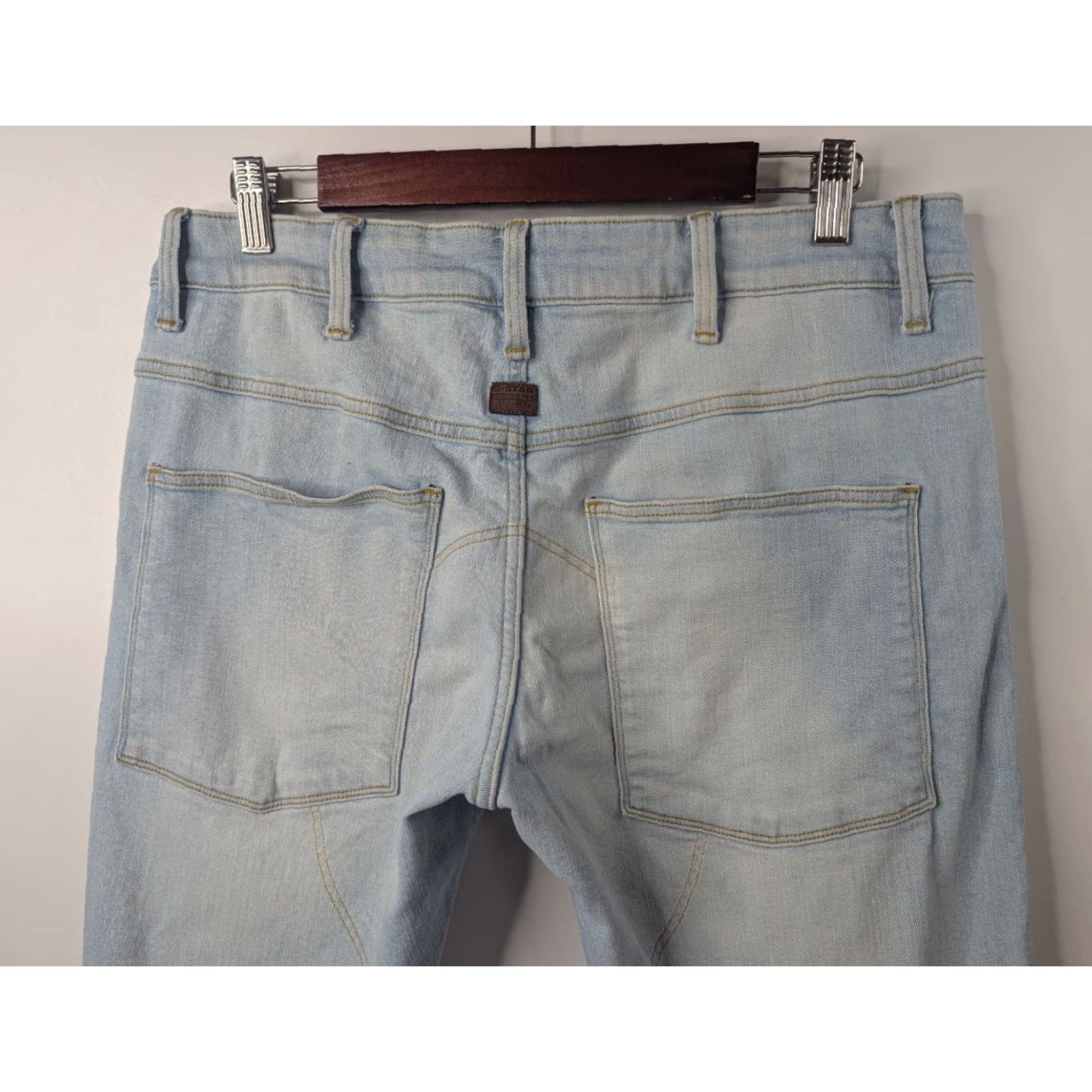 G-Star G Star Raw 5620 3D Slim Jeans Mens 32x30 Blue Denim Button Fly Double Knee Light Men Jeans 3D Slim Blue Denim Button Fly 32x30 G-Star Elwood 5620 Size US 32 / EU 48 - 5 Thumbnail