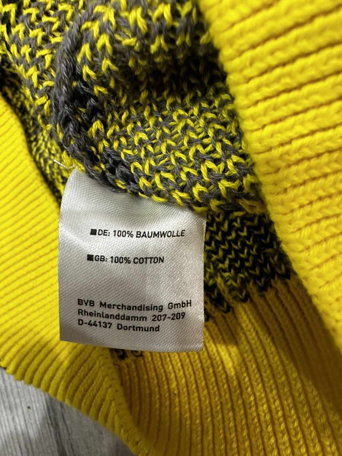 Other Borussia Dortmund BVB Christmas Jumper 2022 Size US M / EU 48-50 / 2 - 6 Thumbnail