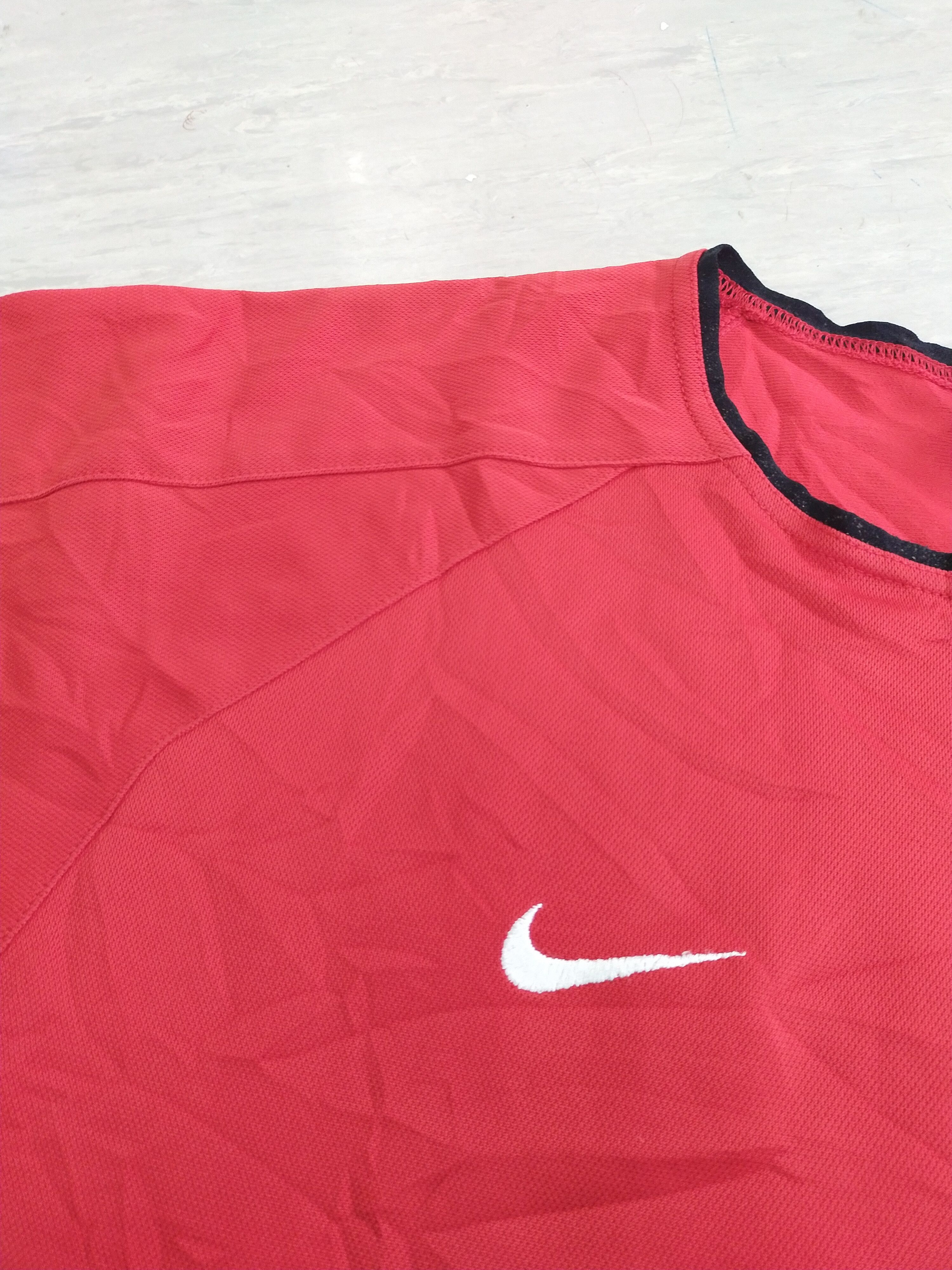 Nike Vintage Nike Manchester United 2003/04 Training Jersey Size US M / EU 48-50 / 2 - 3 Thumbnail