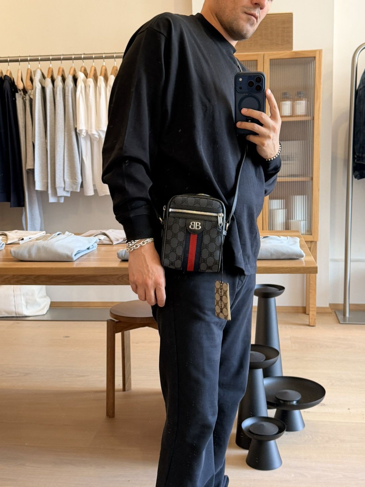 Balenciaga × Gucci Balenciaga x Gucci Hacker Project Black Crossbody Bag Size ONE SIZE - 17 Thumbnail