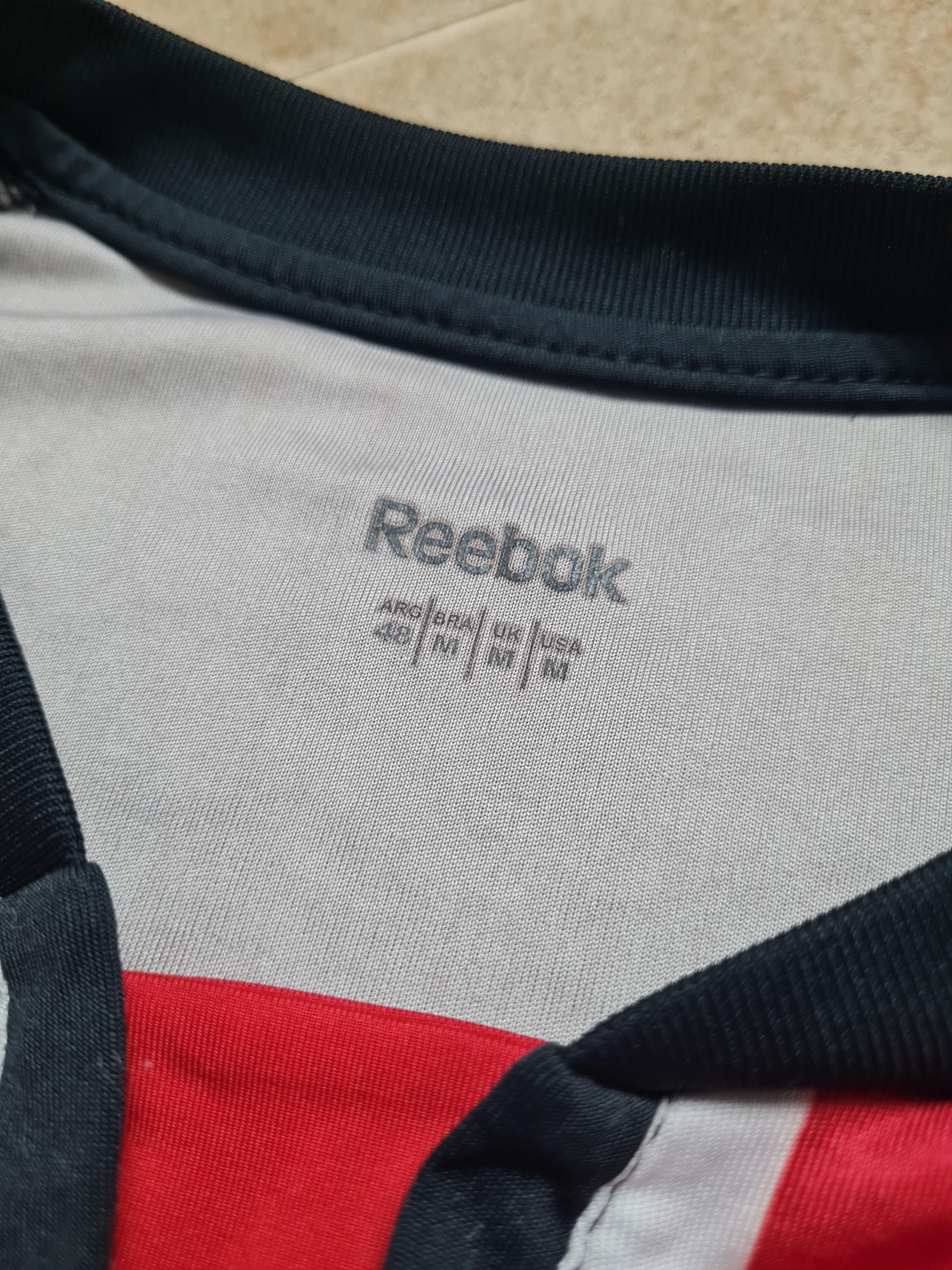 Reebok Football Jersey Rare REEBOOK São Paulo FC 2010 Soccer Shirt Size US M / EU 48-50 / 2 - 11 Thumbnail