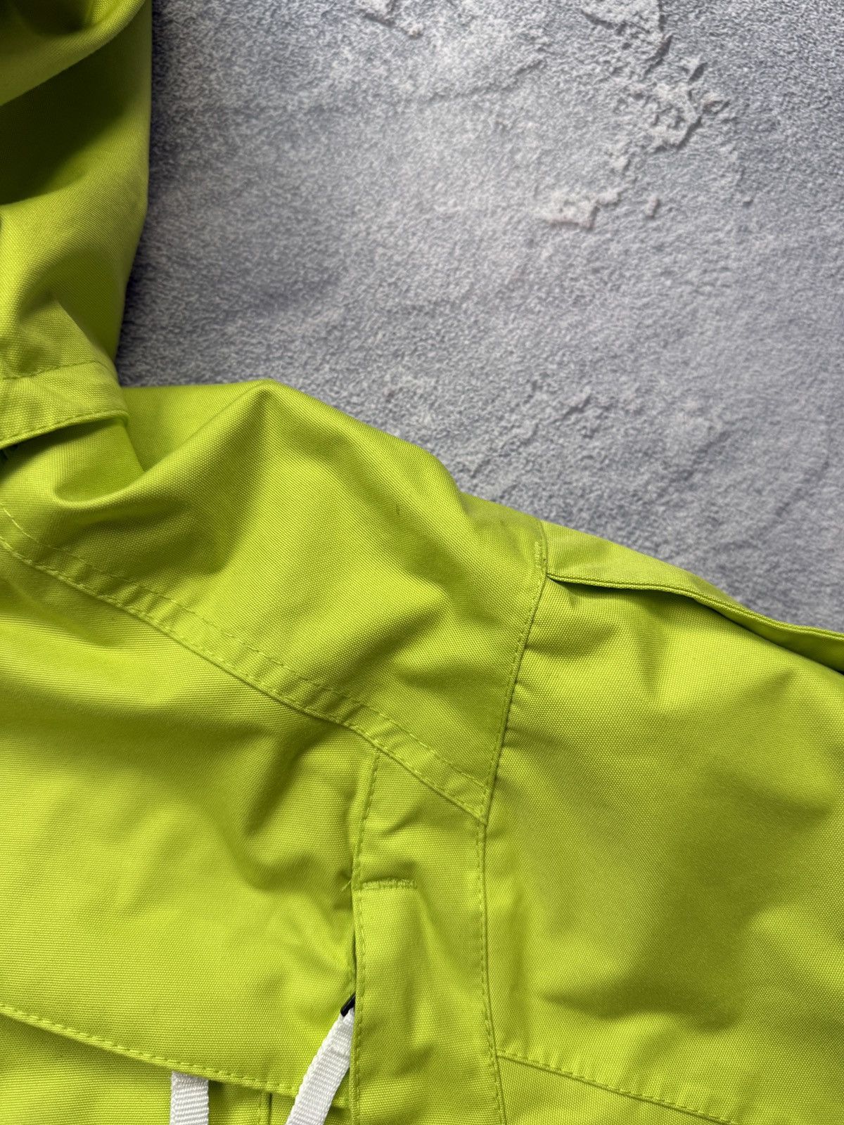 Oakley Vintage Oakley Jacket Hooded GorpCore Multi Pocket 00’s Ski Size US M / EU 48-50 / 2 - 7 Thumbnail
