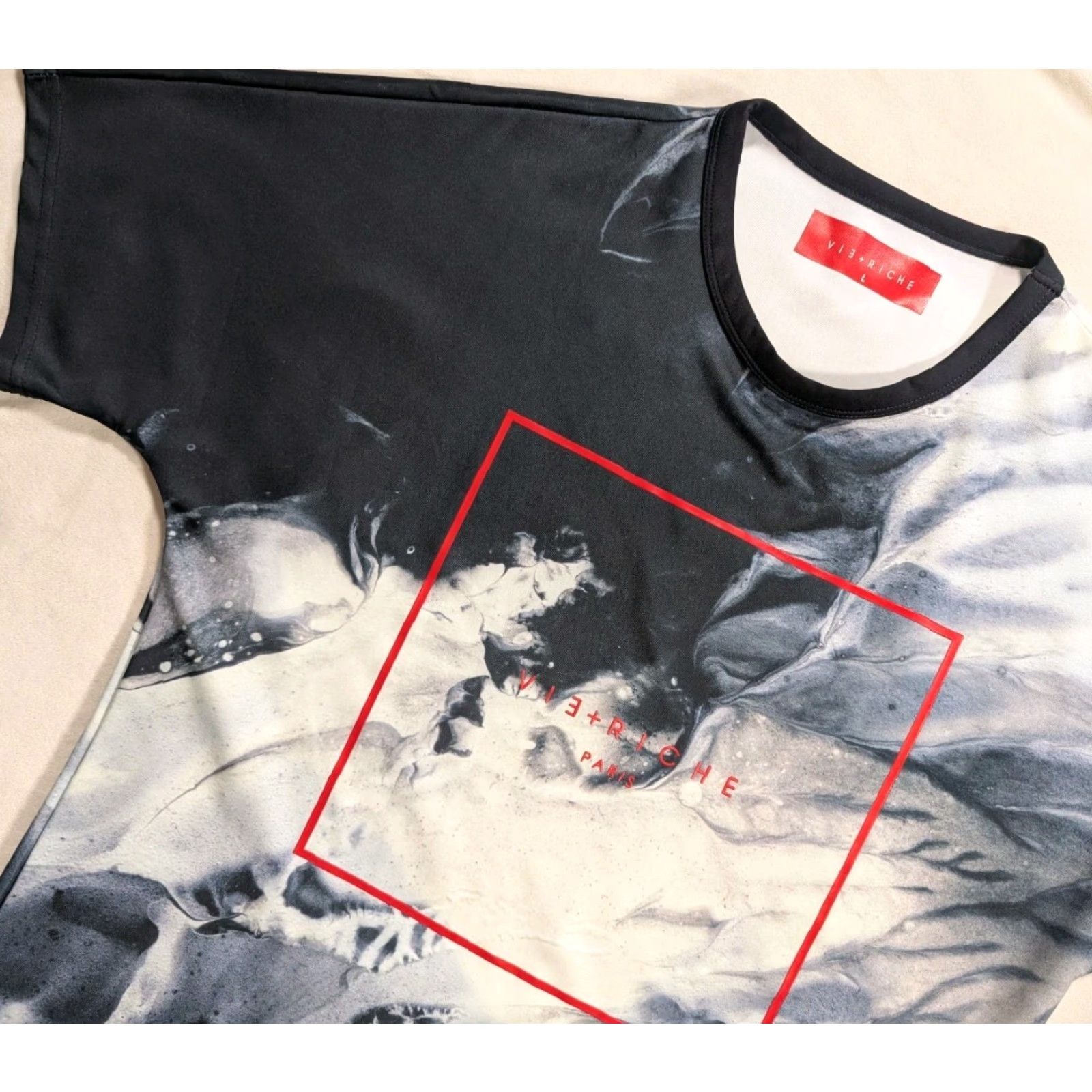 Vintage Vie + Riche Paris T-Shirt Men’s L Black White AOP Marble Smoke City Designer Hip Hop Paris Short Sleeve Crew Neck Polyester Size US L / EU 52-54 / 3 - 2 Thumbnail