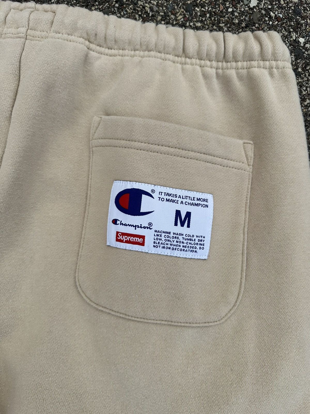 Champion × Supreme Supreme x Champion cream sweatpants Size US 34 / EU 50 - 4 Thumbnail