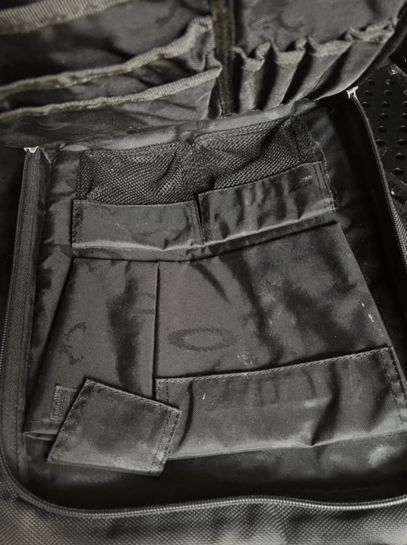 Oakley Oakley Vertical Computer Laptop Bag Vintage Size ONE SIZE - 11 Thumbnail