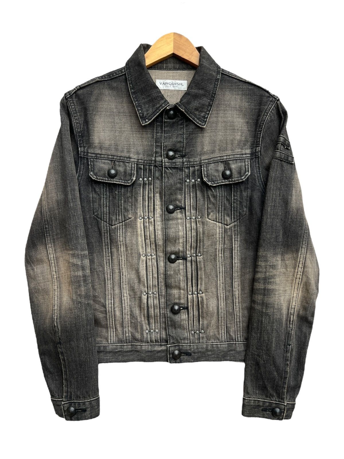Vanquish Vanquish Japan Distressed Sunfaded Gothic Black Denim Jacket Size US S / EU 44-46 / 1 - 1 Thumbnail