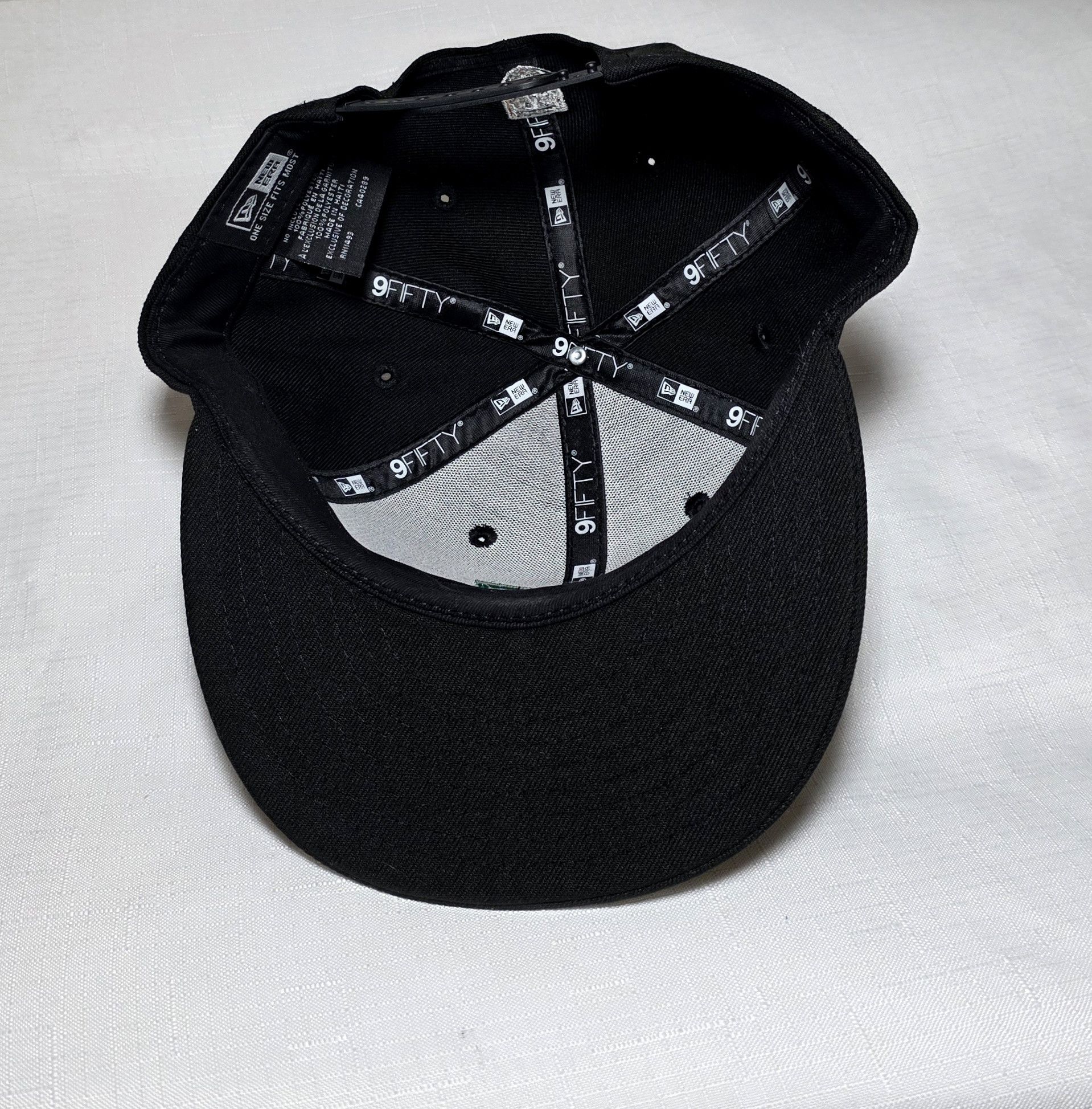 New Era Fitted X New Era Hawaii Black UH Manoa Mua 9fifty SnapBack Size ONE SIZE - 5 Thumbnail