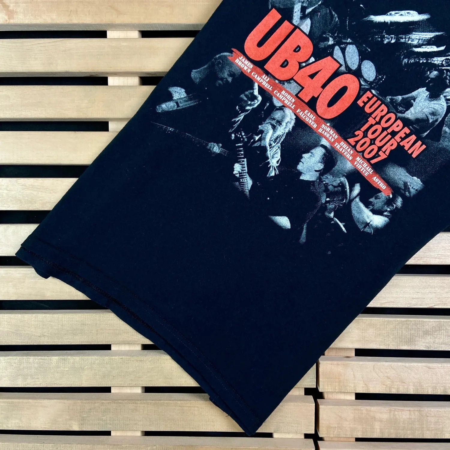 Band Tees × Vintage Mens Vintage T Shirt UB40 European Tour 2007 Size M Size US M / EU 48-50 / 2 - 3 Thumbnail