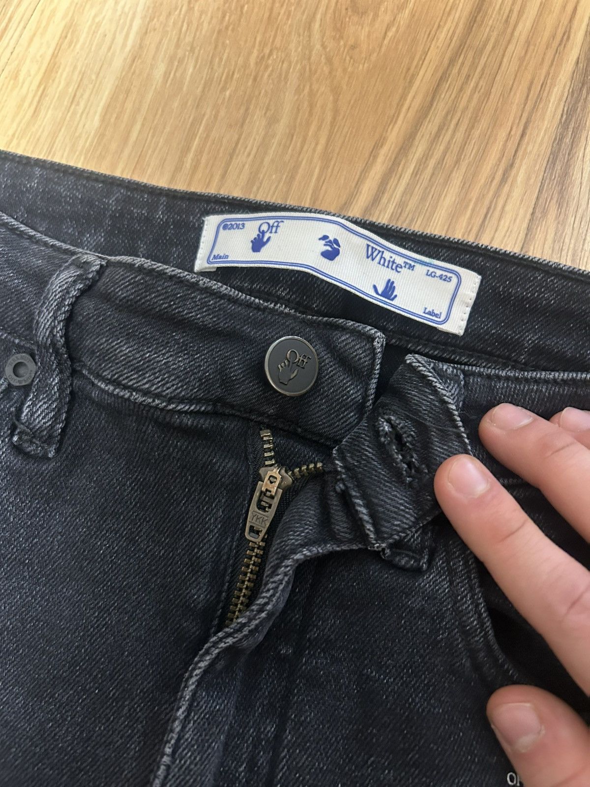 Off-White Off-White jeans Size 28" / US 6 / IT 42 - 8 Thumbnail