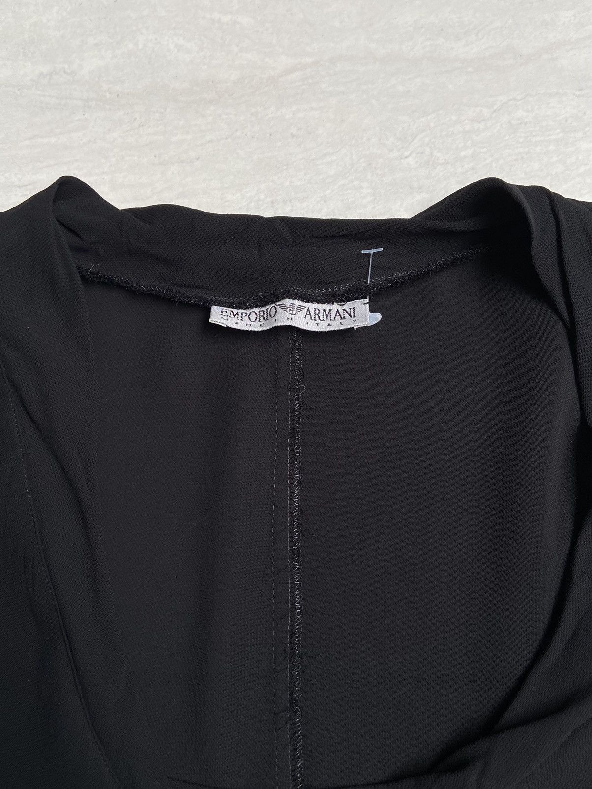Emporio Armani EMPORIO ARMANI Black Sleeveless Size US XS / EU 42 / 0 - 5 Thumbnail