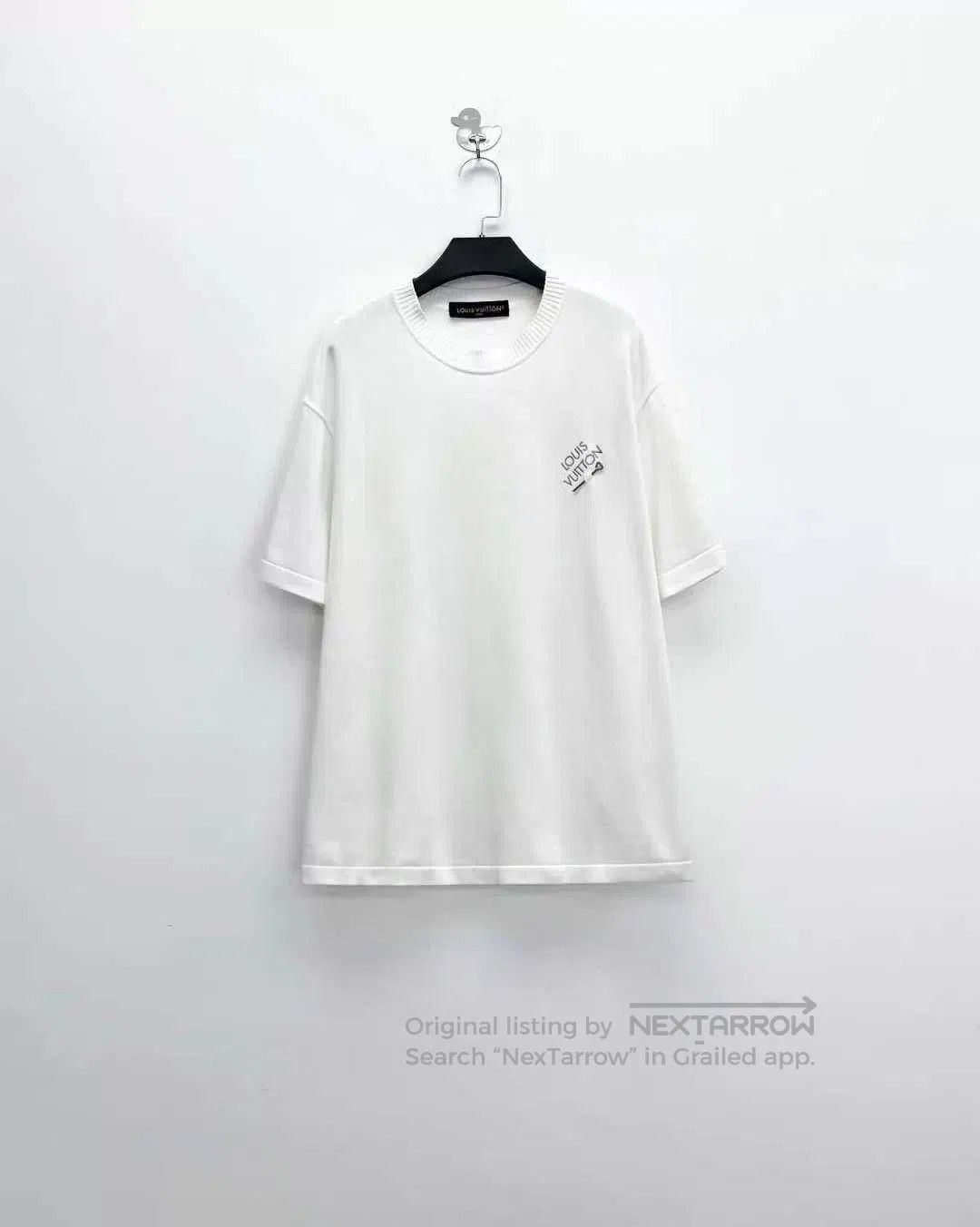 Louis Vuitton louis vuitton white logo short sleeve knit tee. Size US L / EU 52-54 / 3 - 1 Thumbnail