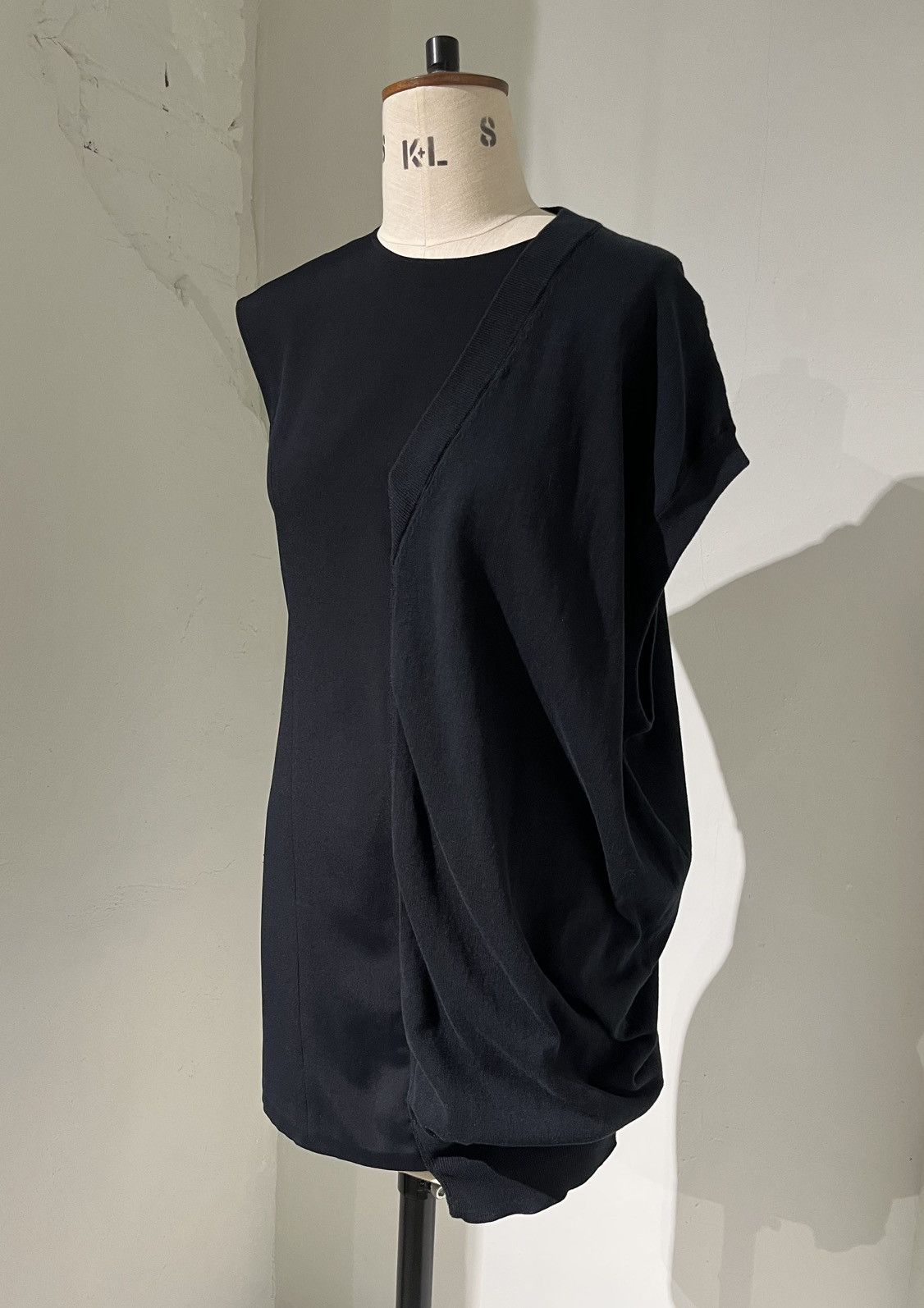 Maison Margiela 2011 Defilé Hybrid Cocktail Dress Size M / US 6-8 / IT 42-44 - 1 Thumbnail