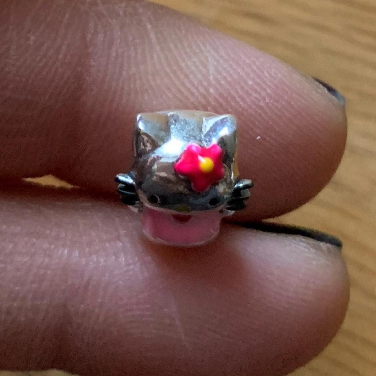 Designer NWOT Hello Kitty Charm Sterling Silver 925 Size ONE SIZE - 5 Thumbnail