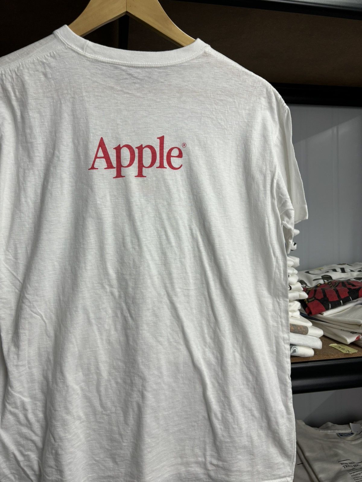 Apple × Vintage RARE! Vintage 90’s Apple Macintosh Promo Art Size US M / EU 48-50 / 2 - 5 Thumbnail