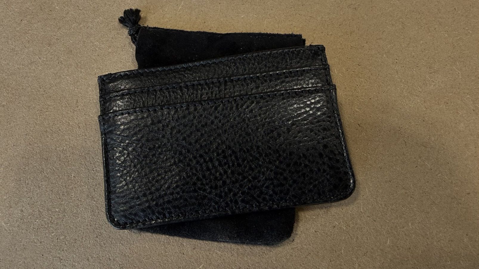 Chrome Hearts Scroll Logo Leather Card Holder Size ONE SIZE - 2 Thumbnail