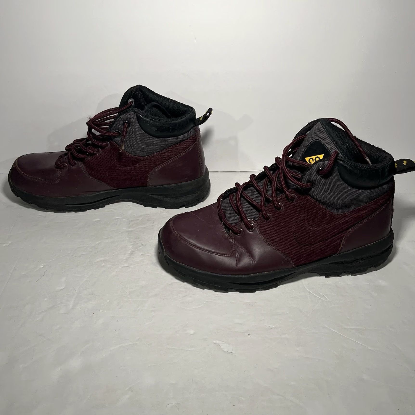 Nike VINTAGE Nike Manoa Athletic Boots Shoes Men 10 Leather Red Deep Burgundy/Anthracite 472780-600 Size US 10 / EU 43 - 3 Thumbnail