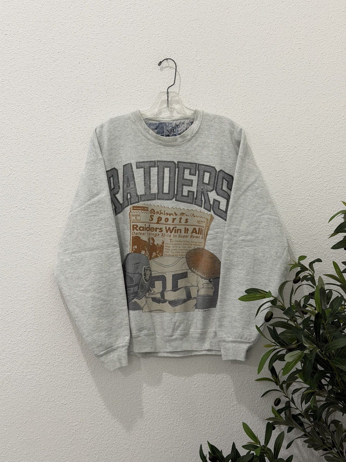 Vintage 90s Oakland Raiders Defeat Vikings SuperBowl XI 1977
